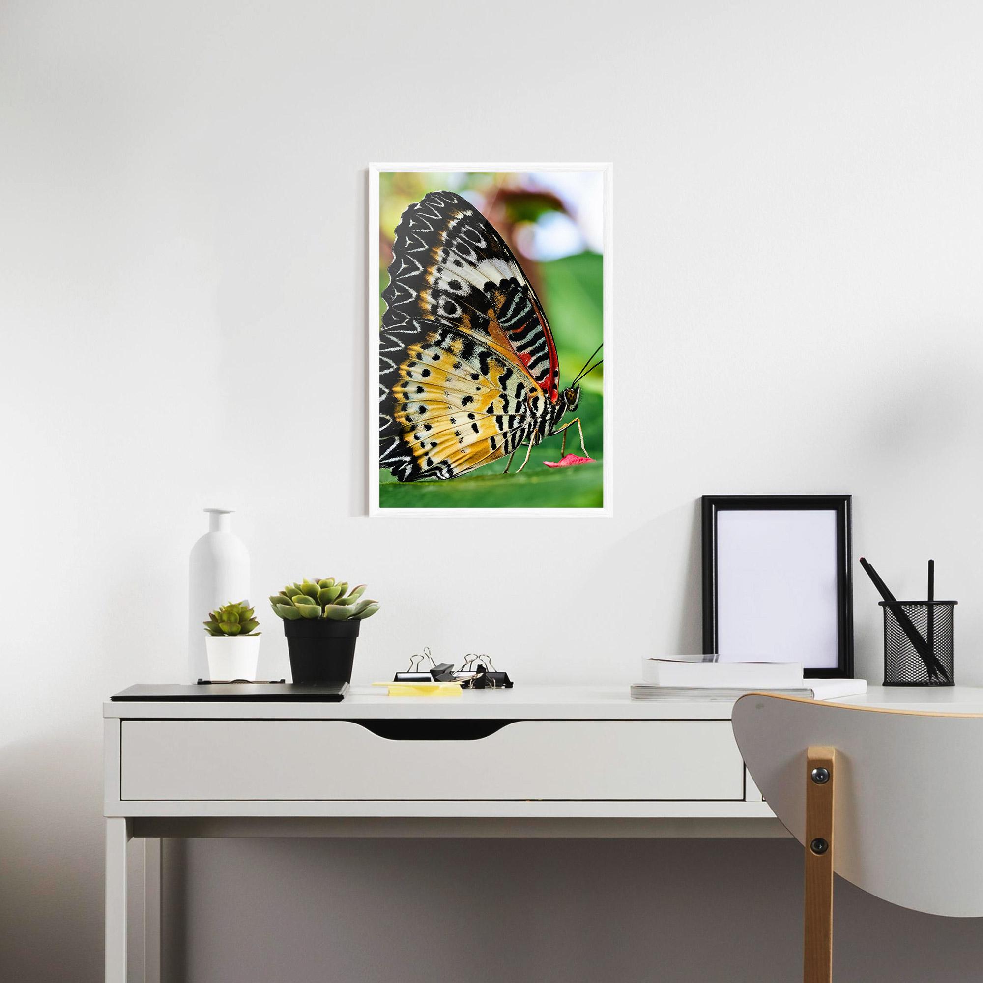 Plakat w Ramie Pretty Colorful Butterfly mockup 7