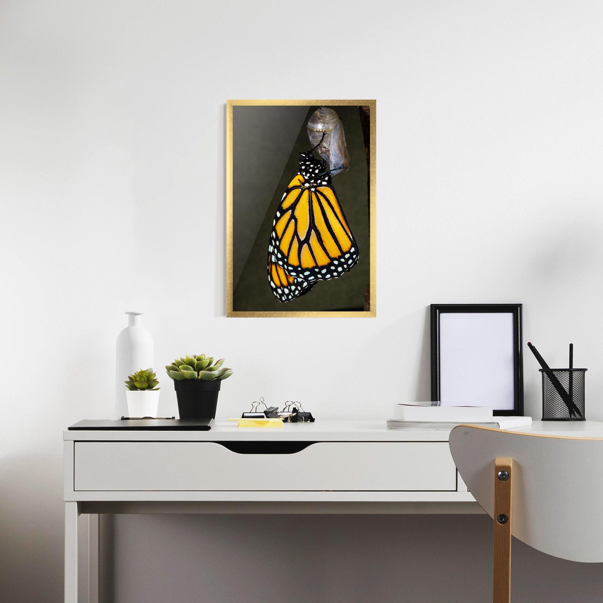 Plakat w Ramie Dark Yellow Butterfly mockup 7