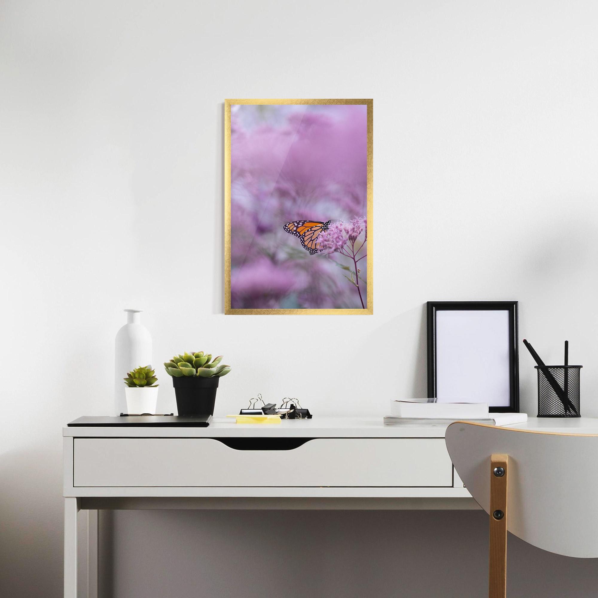 Plakat w Ramie Purple Flower Butterfly mockup 7