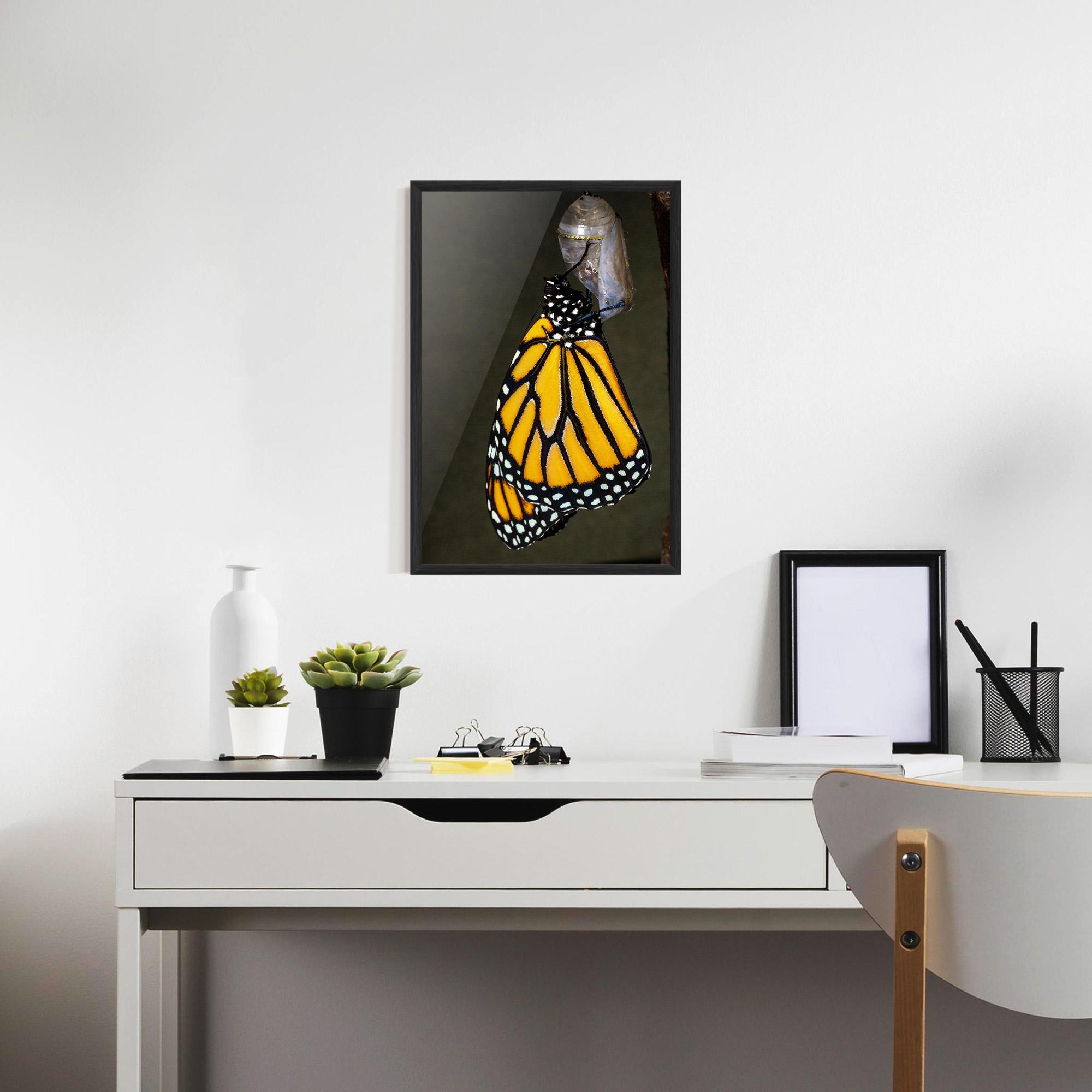 Plakat w Ramie Dark Yellow Butterfly mockup 7