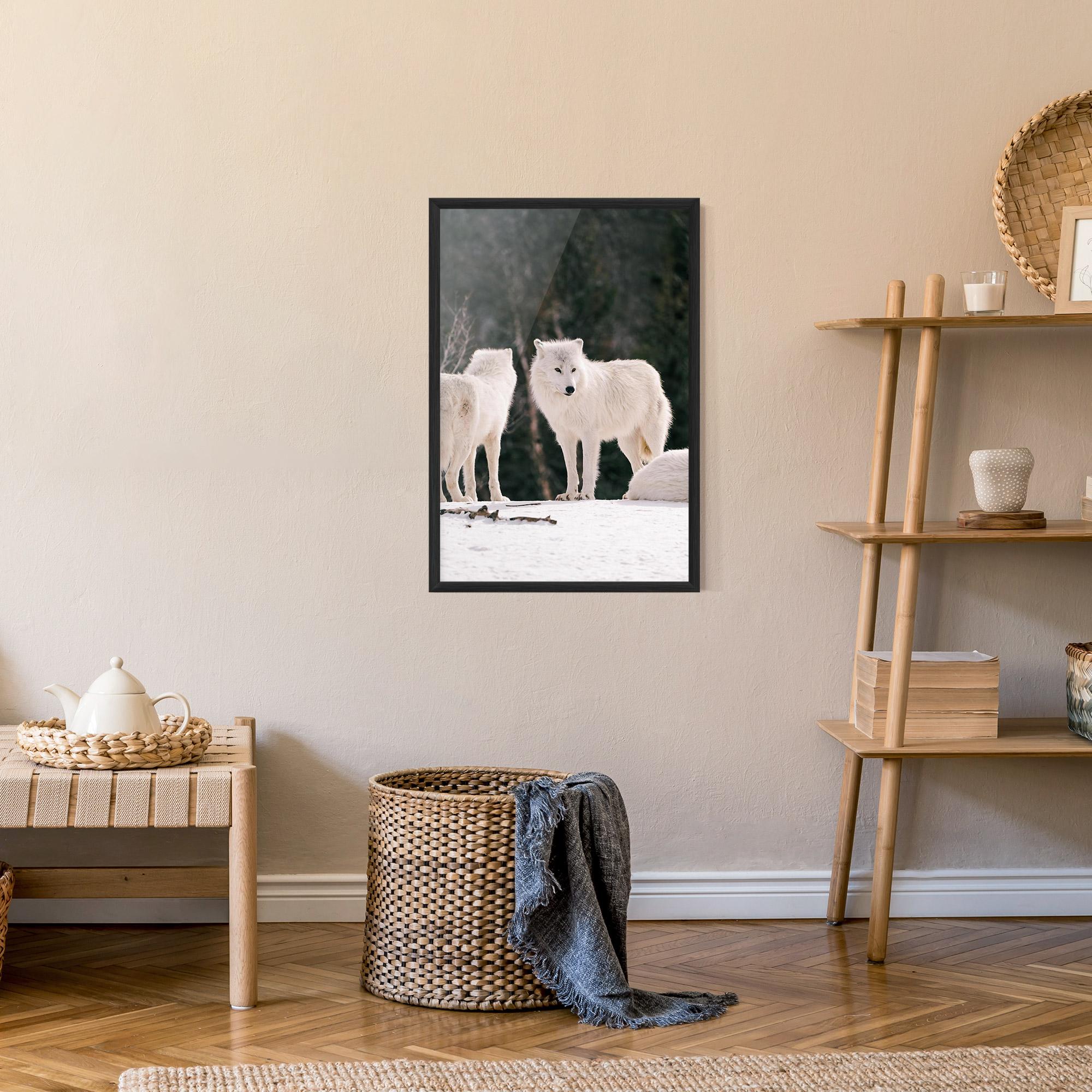 Plakat w Ramie White Wolf Waiting mockup 9