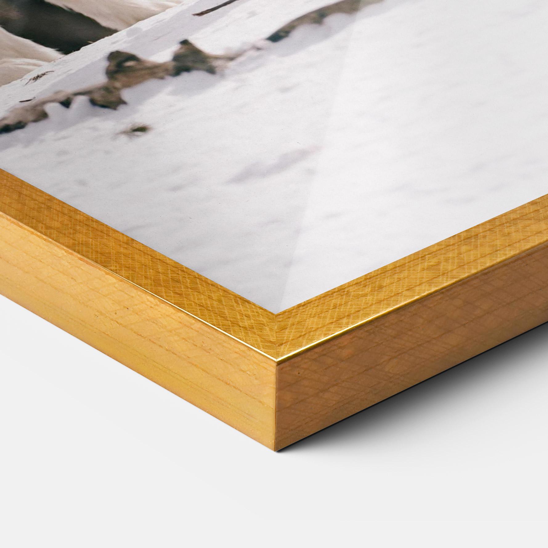 Plakat w Ramie White Wolf Waiting mockup 3