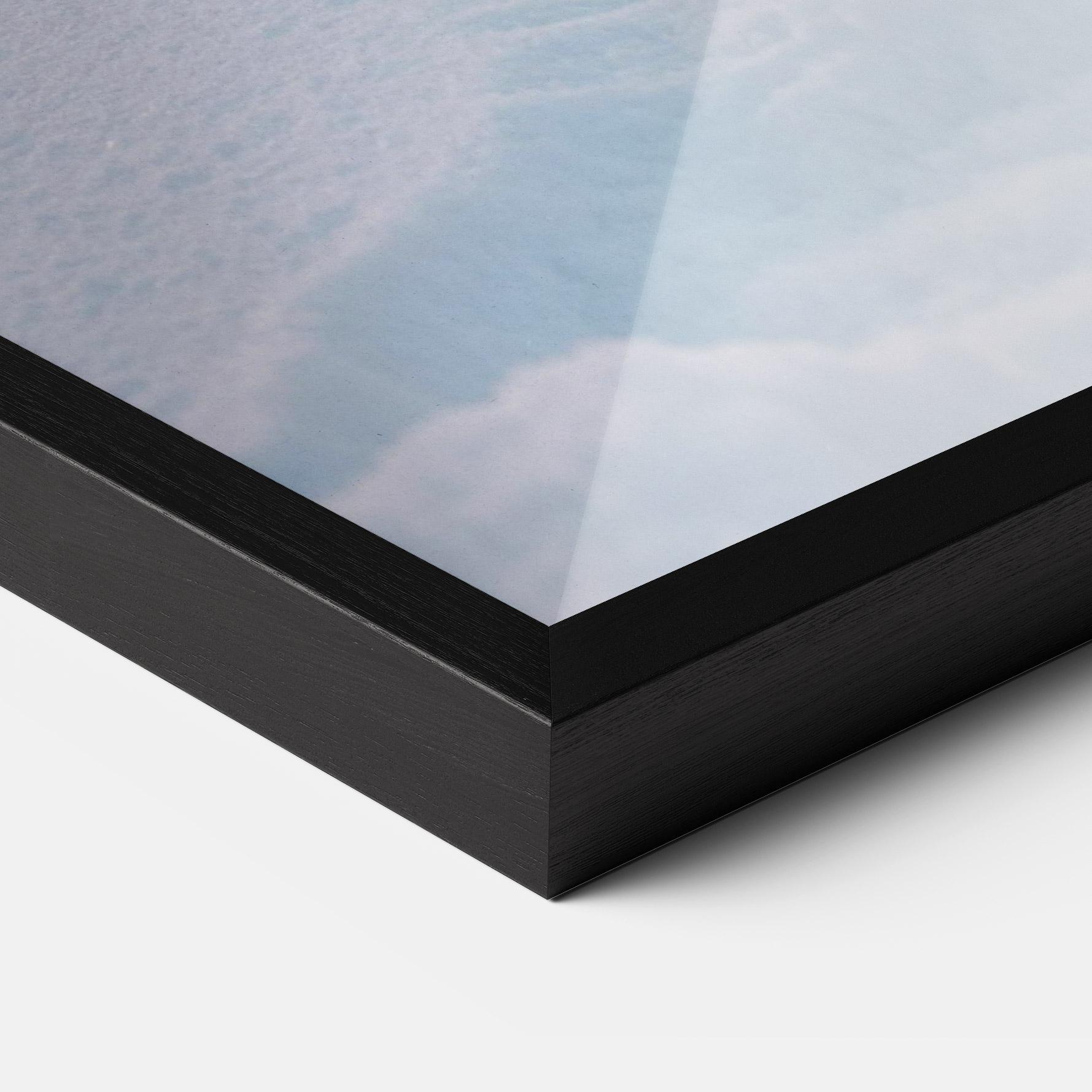 Plakat w Ramie White Snow Wolf mockup 3