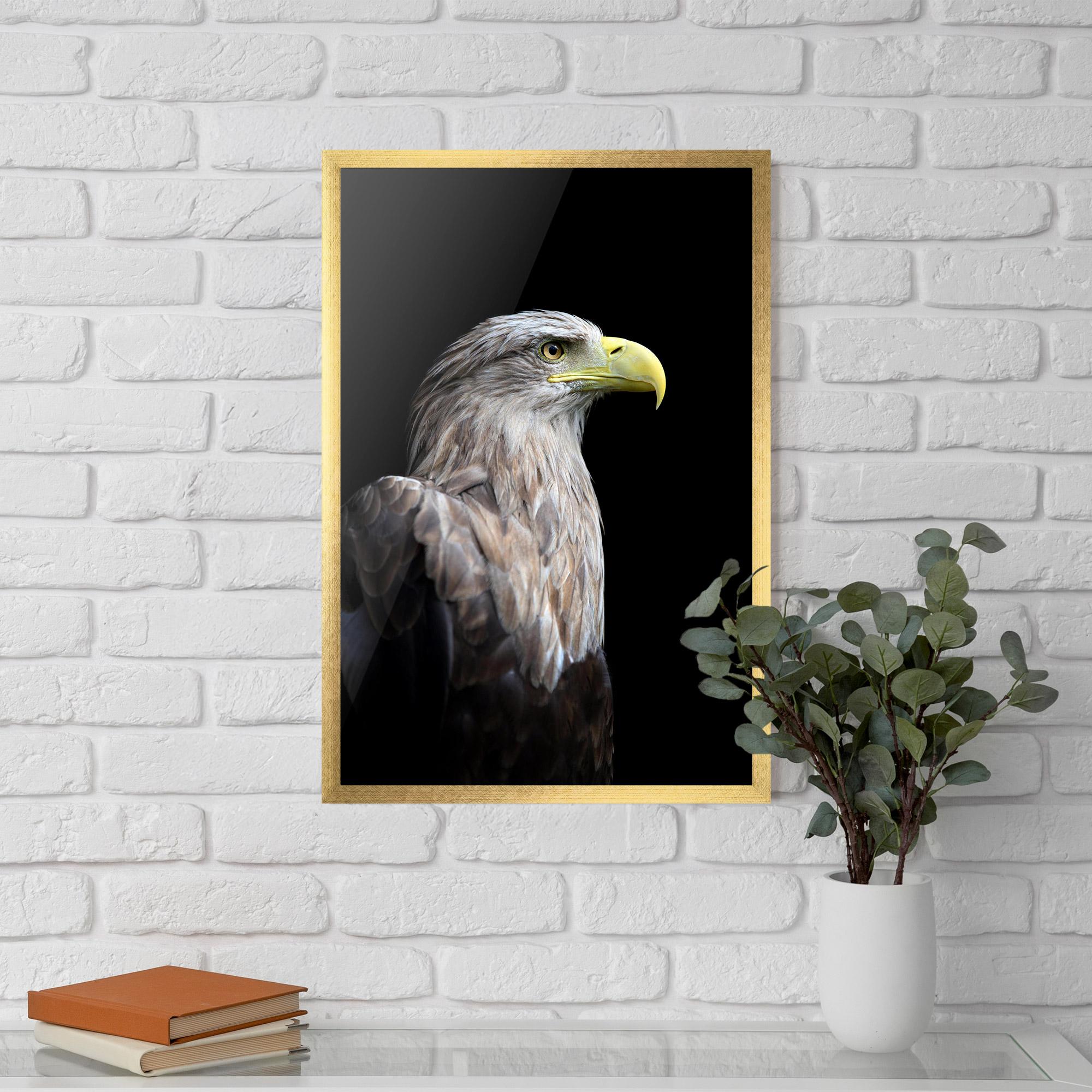 Plakat w Ramie Close Up Eagle mockup 5