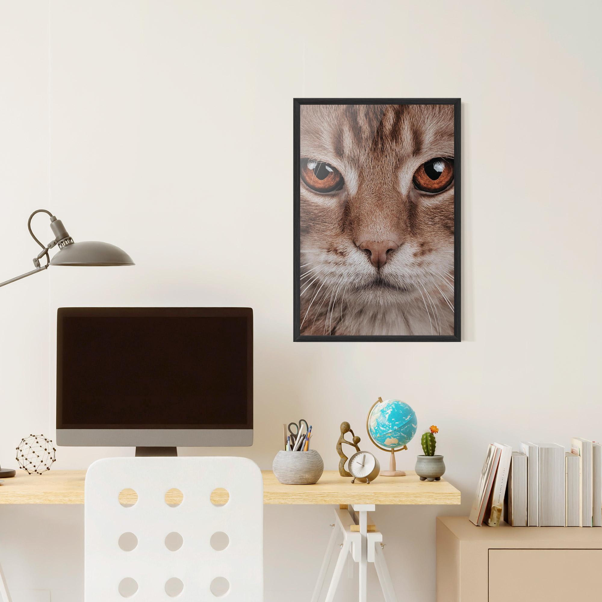 Plakat w Ramie Fire Eyes Cat mockup 6