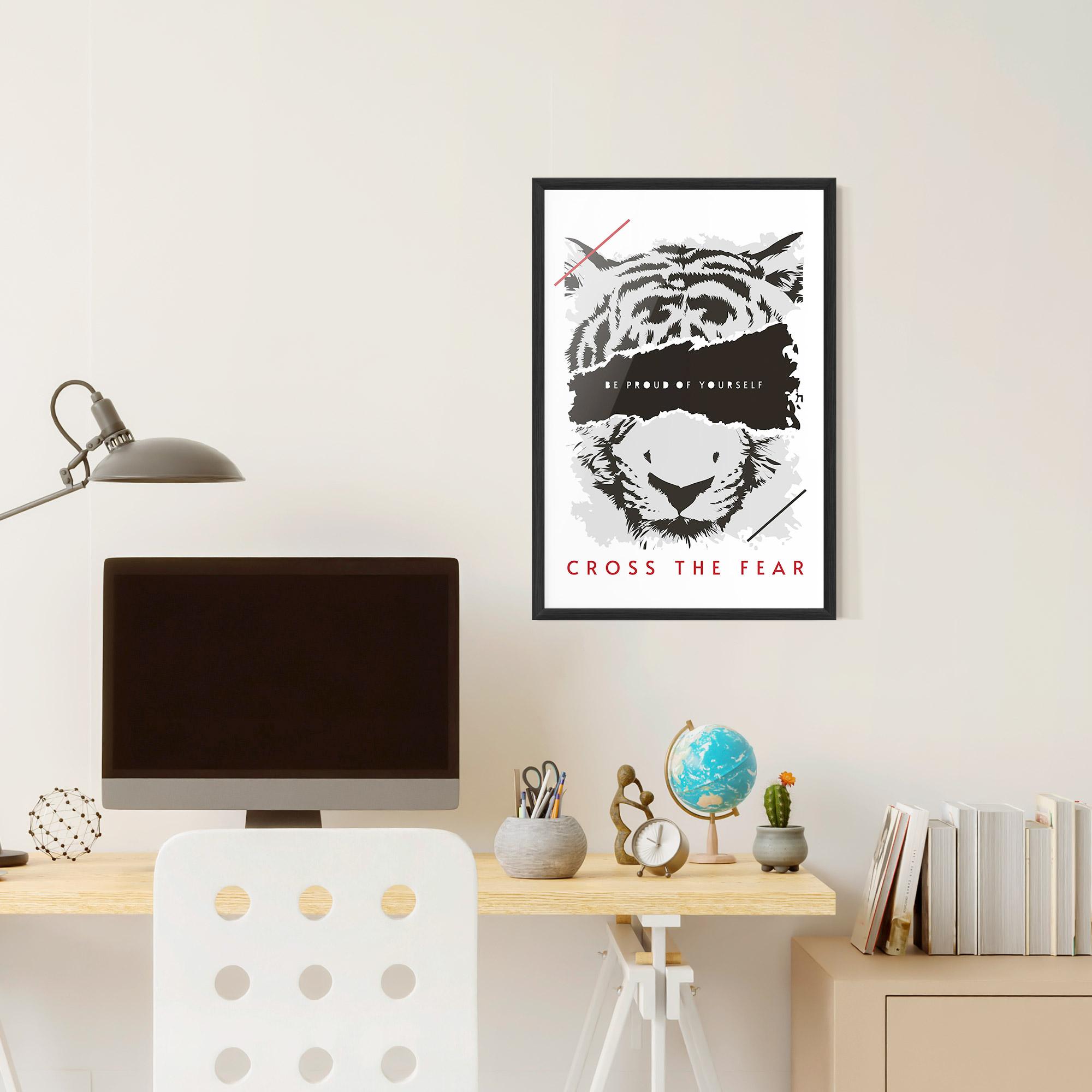 Plakat w Ramie Cross The Fear mockup 6