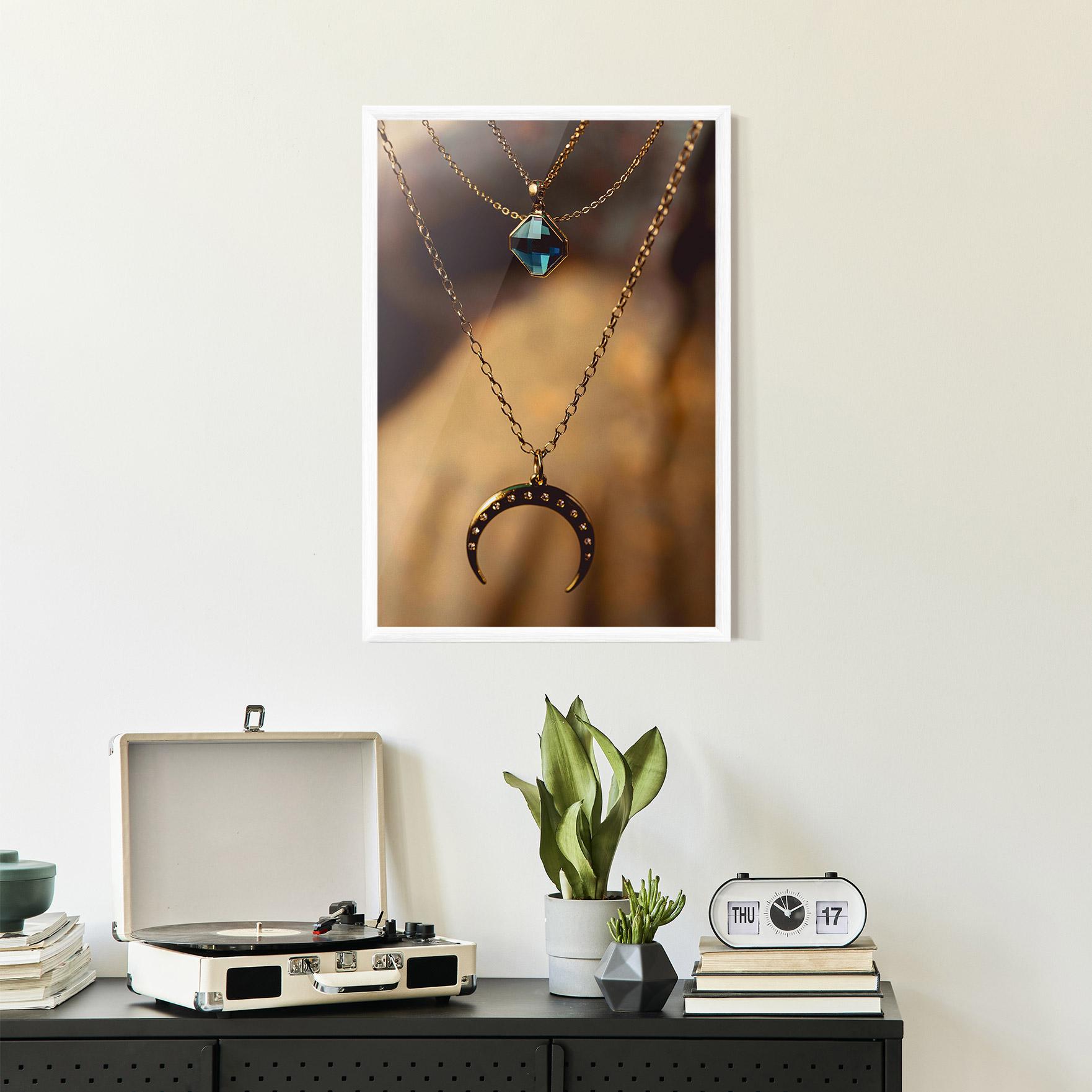 Plakat w Ramie Moon Blue Necklace mockup 2