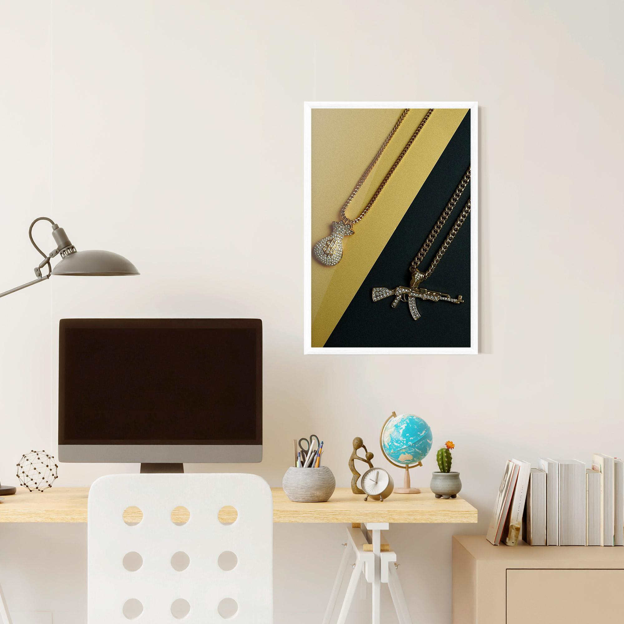 Plakat w Ramie Gun Neckace mockup 6