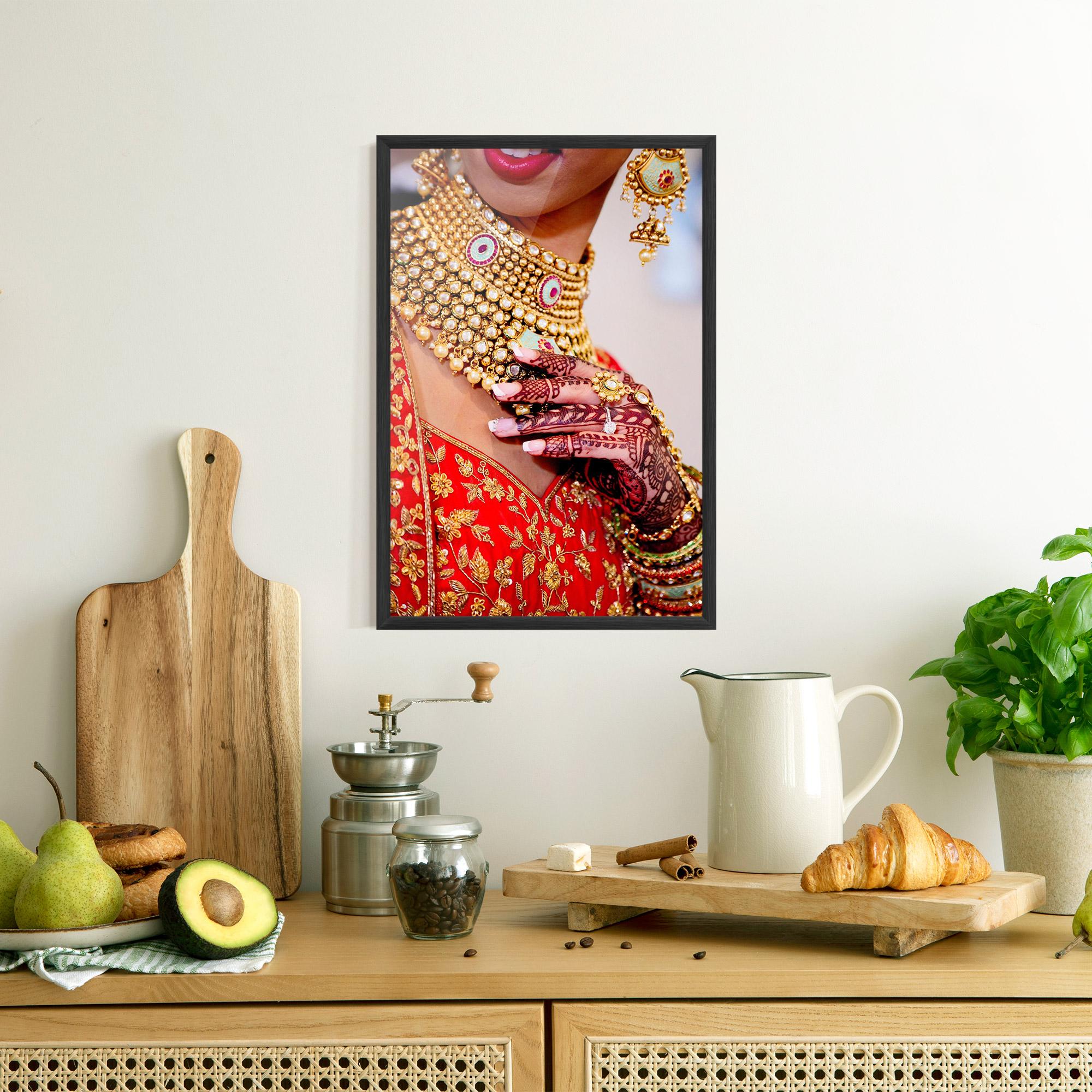Plakat w Ramie Gold Beautiful Jewelry mockup 8