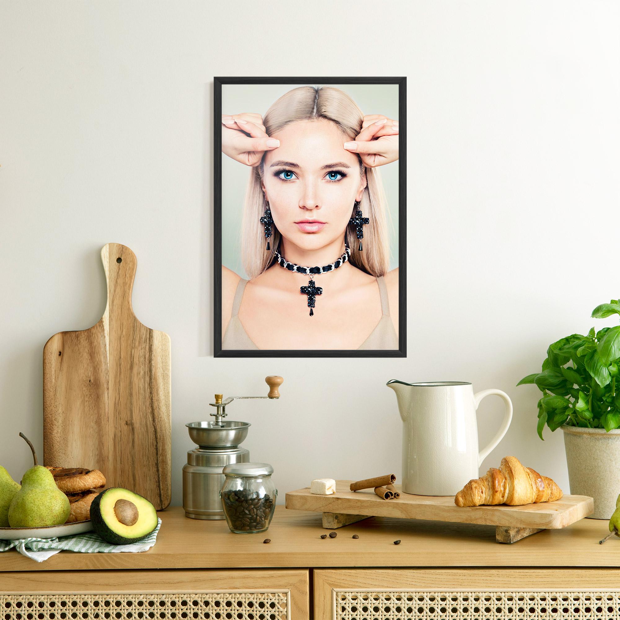 Plakat w Ramie Matchy Earrings Necklaces mockup 8