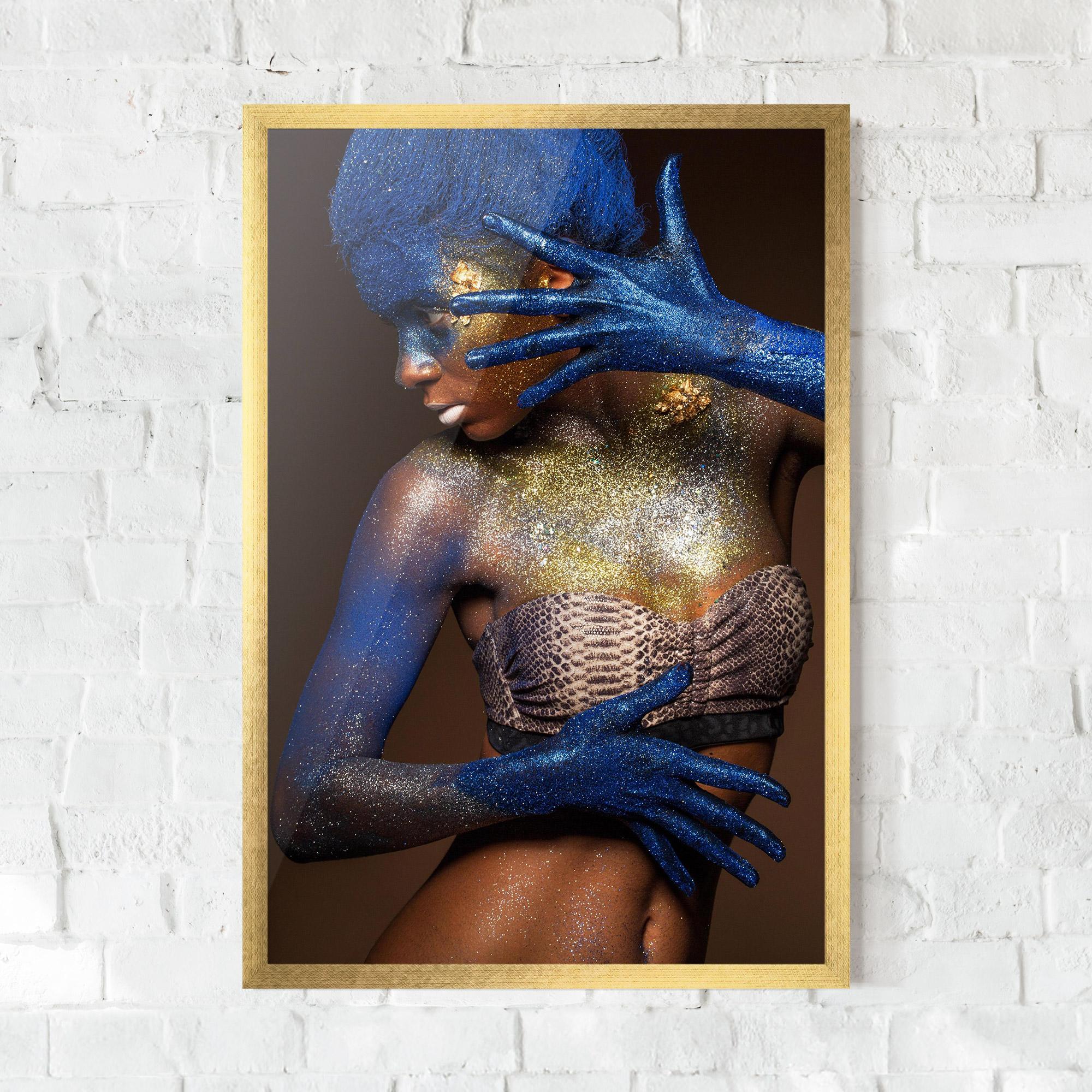 Plakat w Ramie Blue Hair Make Up mockup 0