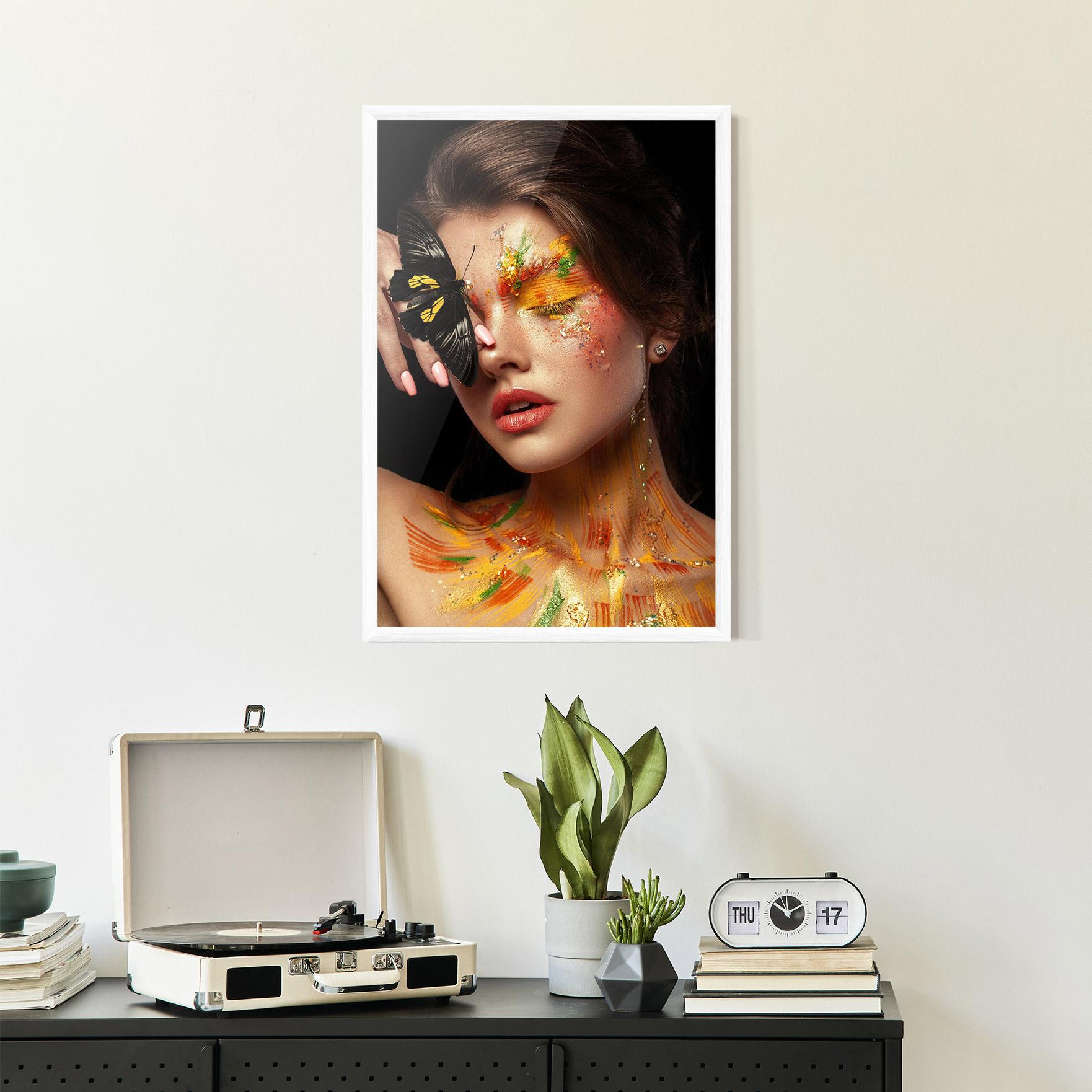 Plakat w Ramie Butterflu Makeup mockup 2