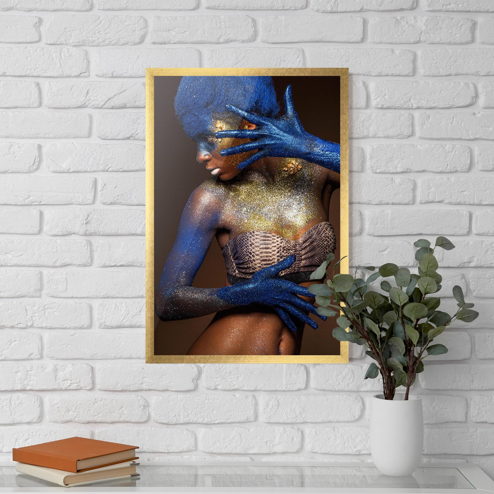 Plakat w Ramie Blue Hair Make Up mockup 5