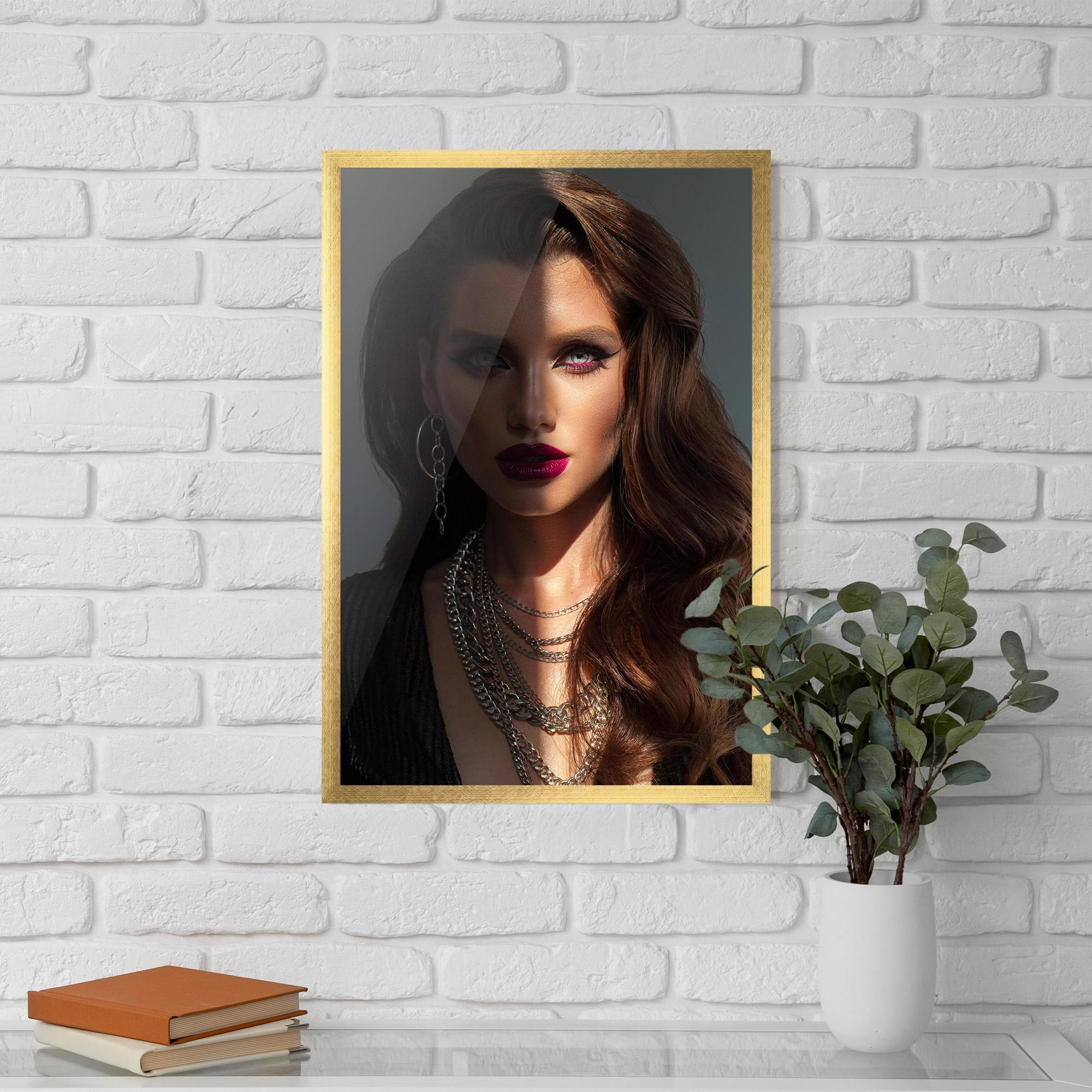 Plakat w Ramie Model Makeup mockup 5