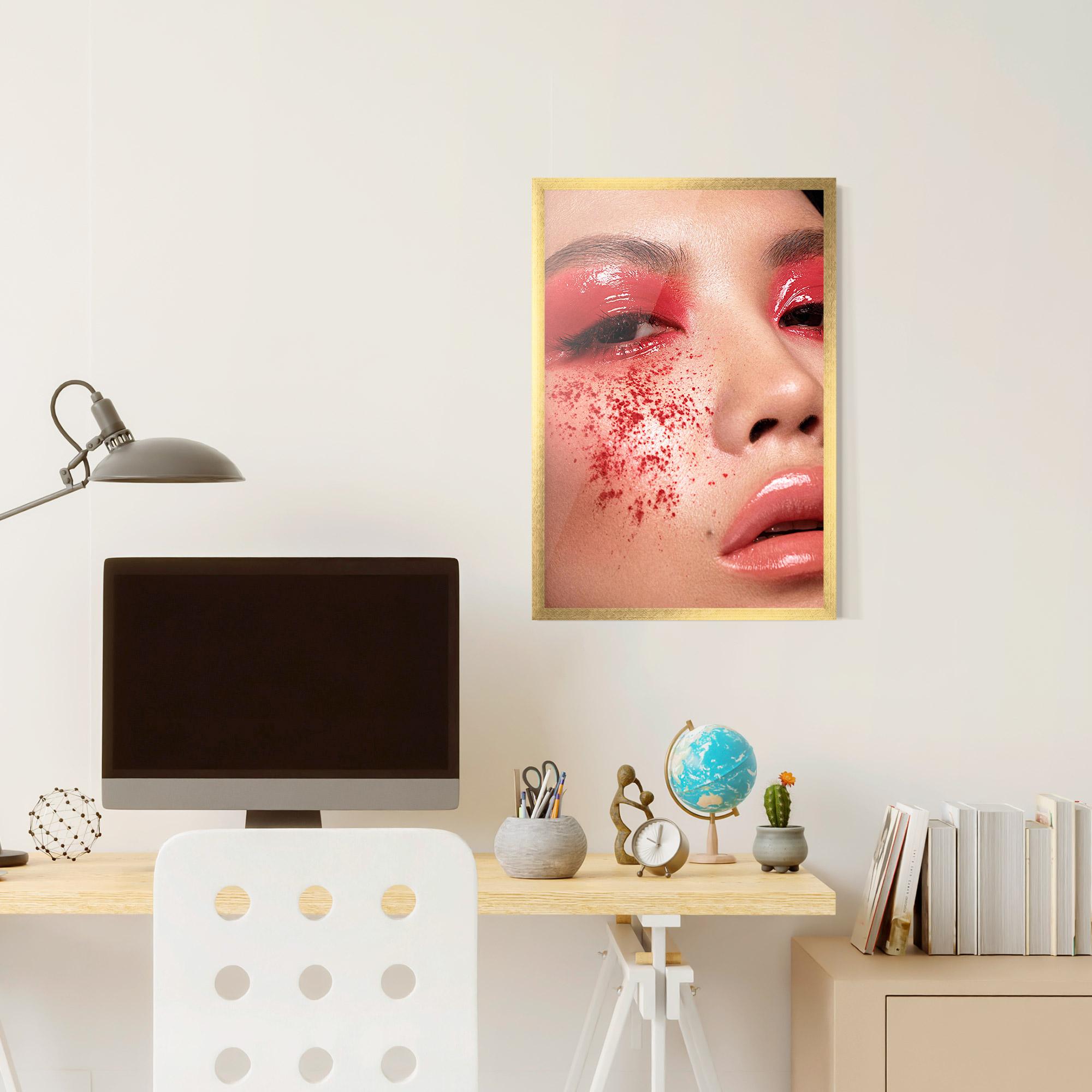 Plakat w Ramie Pretty Asian Makeup mockup 6