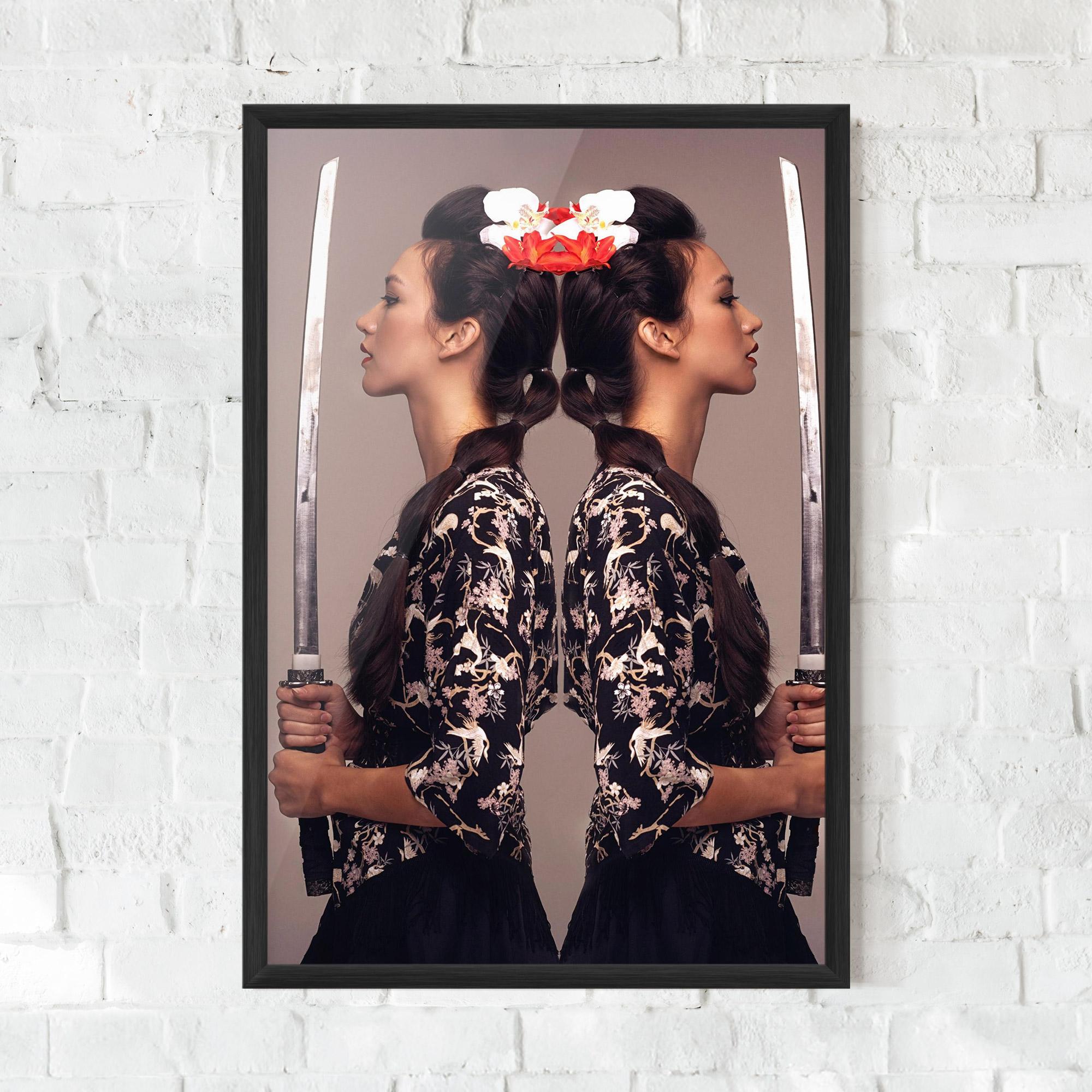 Plakat w Ramie Warrior Mirrored Woman mockup 0