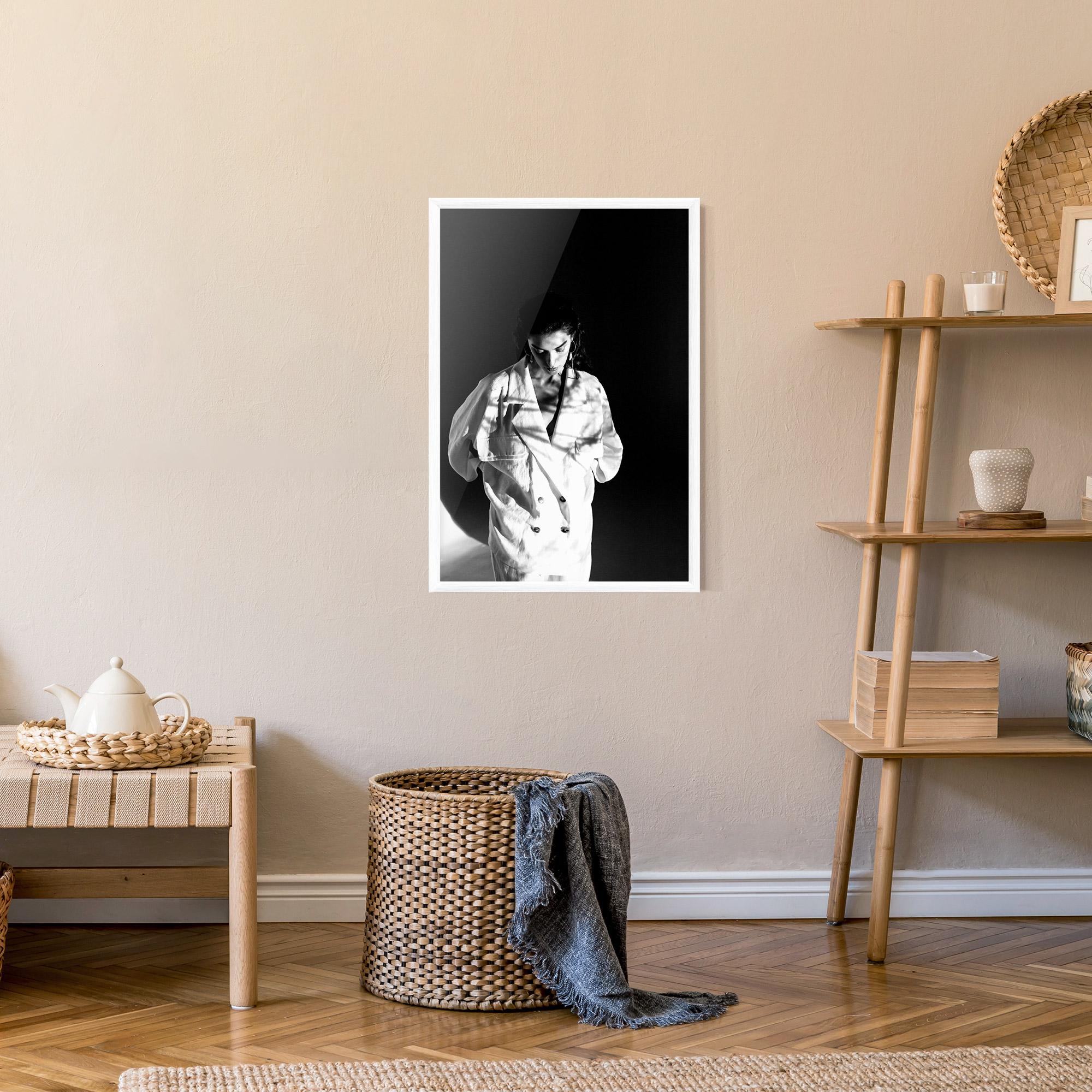 Plakat w Ramie Woman Black Wall mockup 9