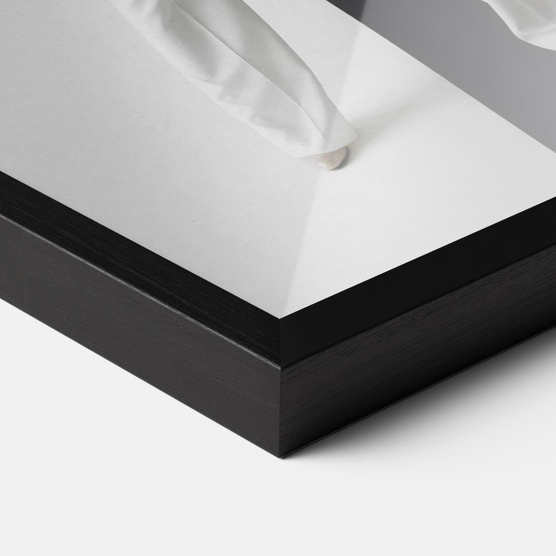 Plakat w Ramie African Girl White Outfit mockup 3