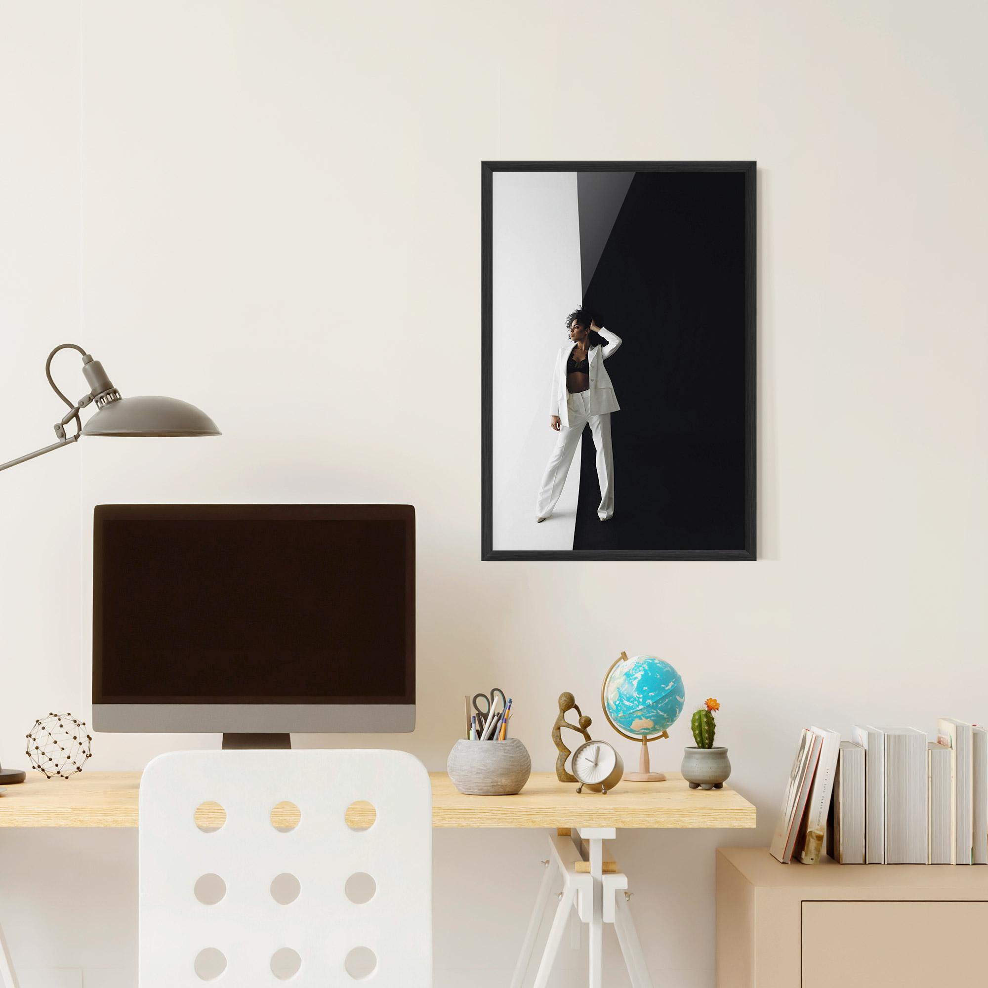 Plakat w Ramie African Girl White Outfit mockup 6