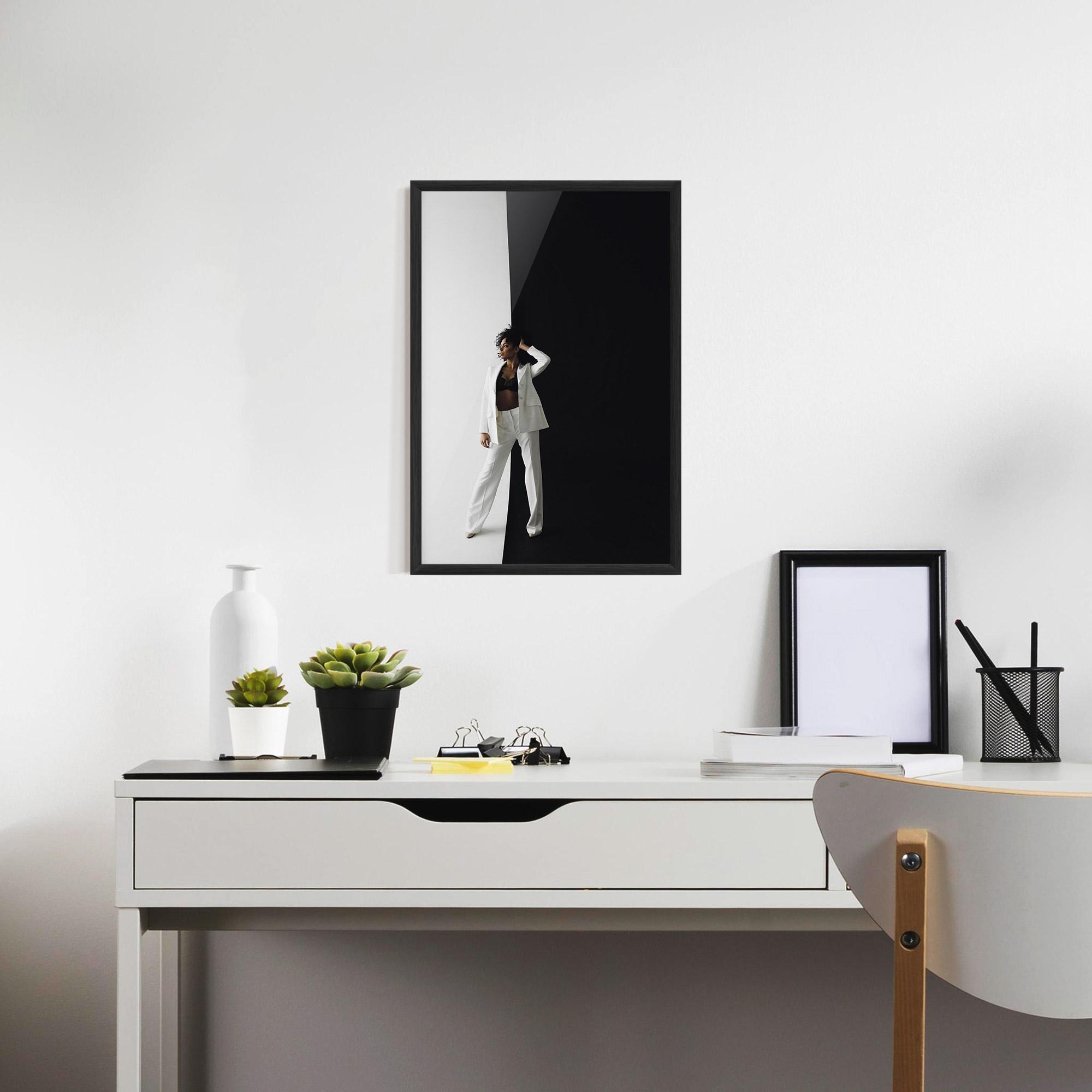 Plakat w Ramie African Girl White Outfit mockup 7