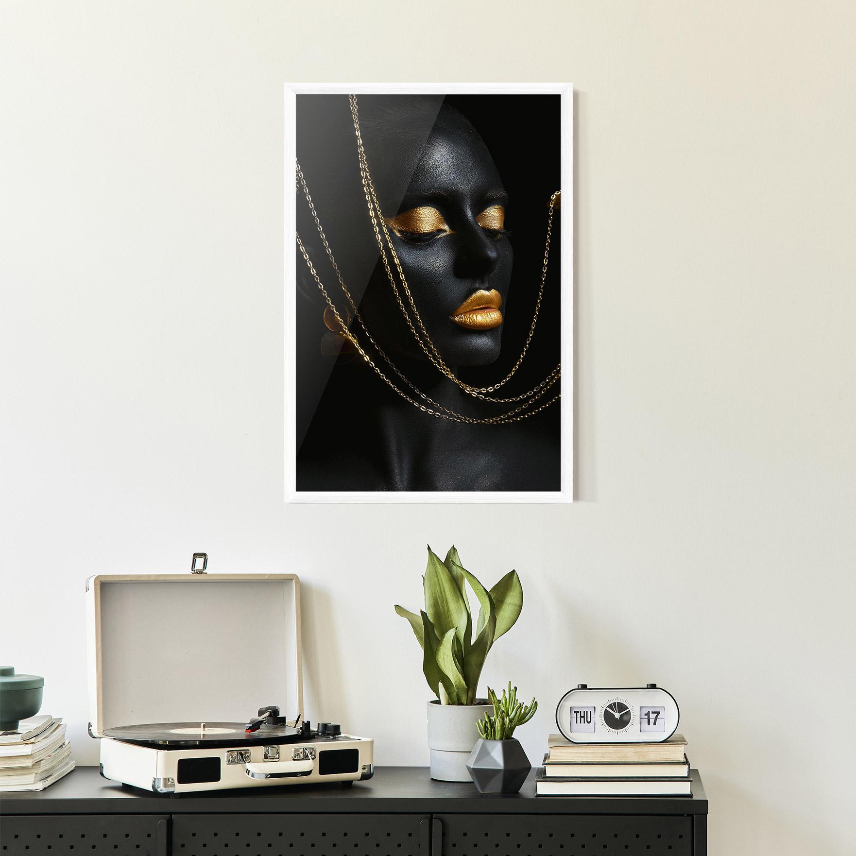 Plakat w Ramie Chain Gold Lips mockup 2