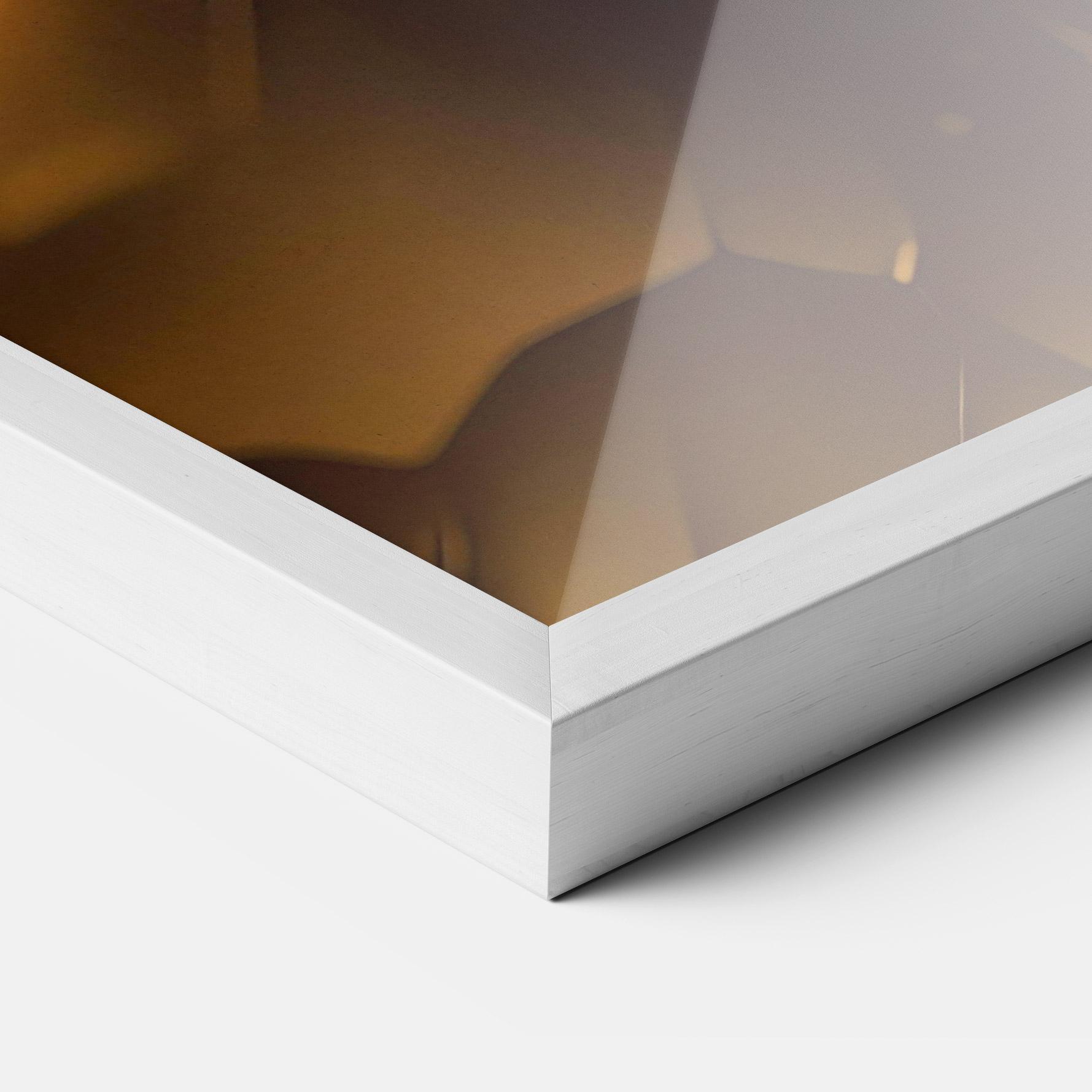 Plakat w Ramie Gold Honeycomb Girl mockup 3