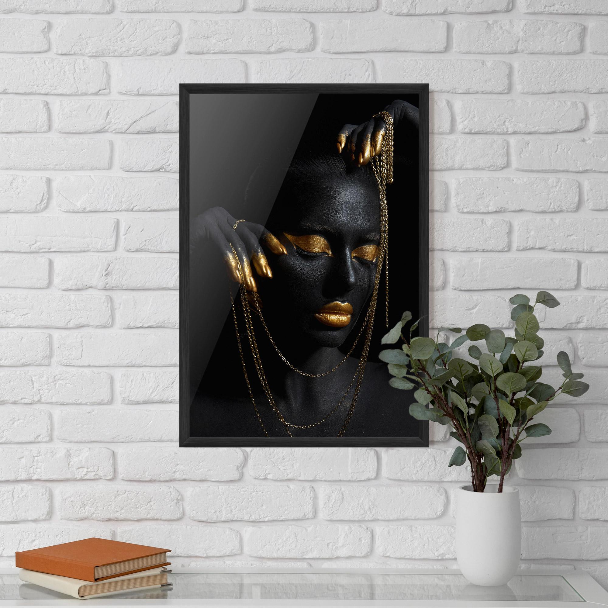 Plakat w Ramie Gold Black Skin mockup 5