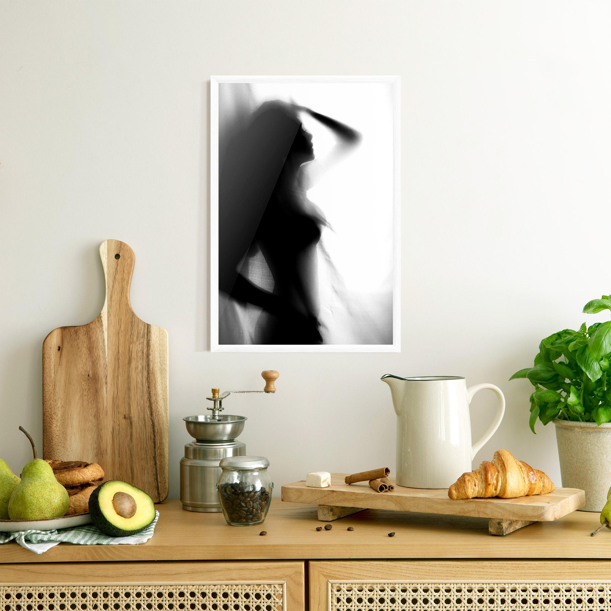Plakat w Ramie Blurred Girl mockup 8