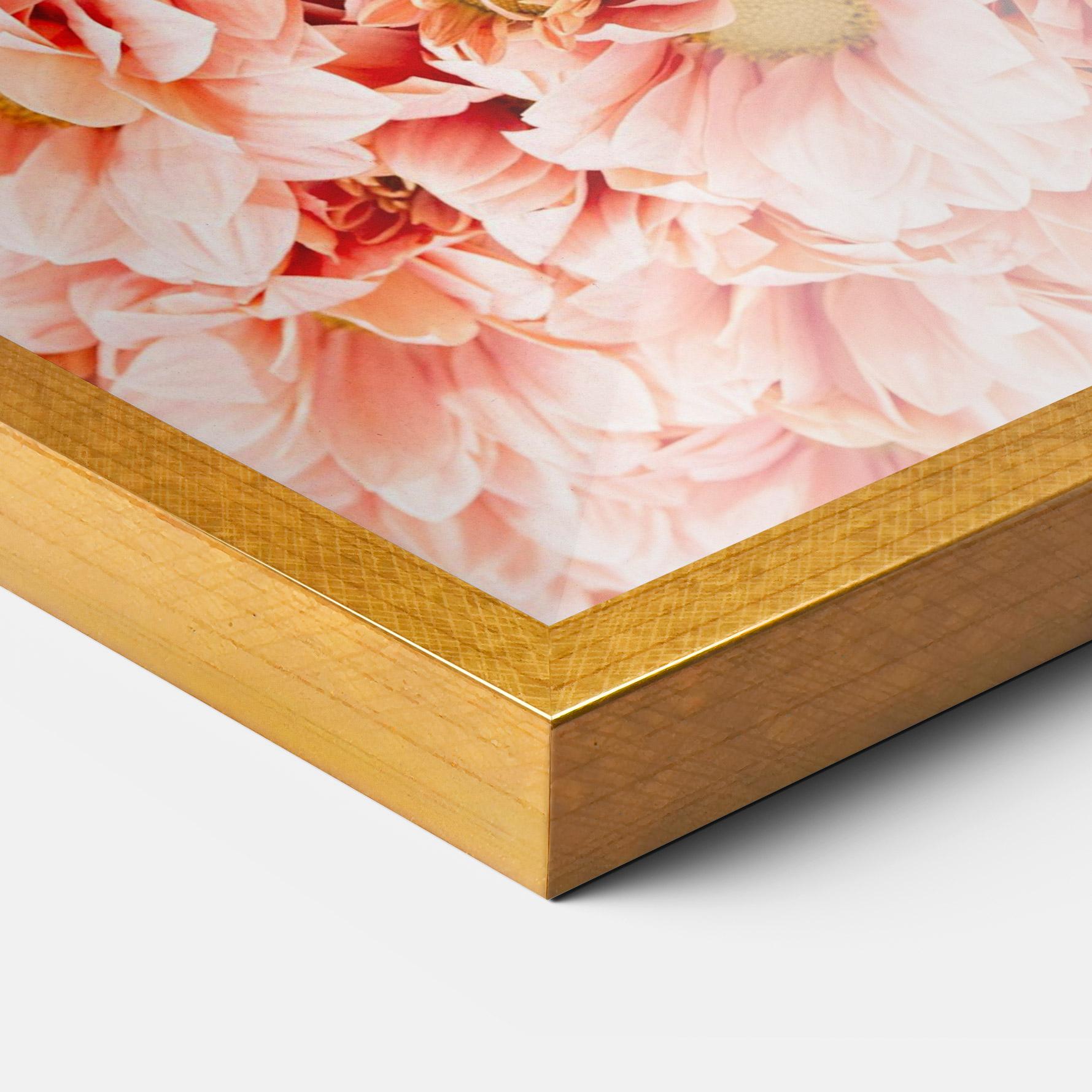 Plakat w Ramie Pink Flowers Bouquet mockup 3