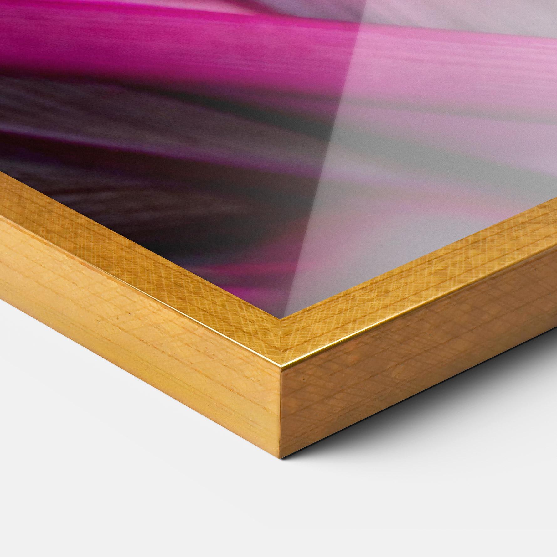 Plakat w Ramie Purple Exotic Plant mockup 3