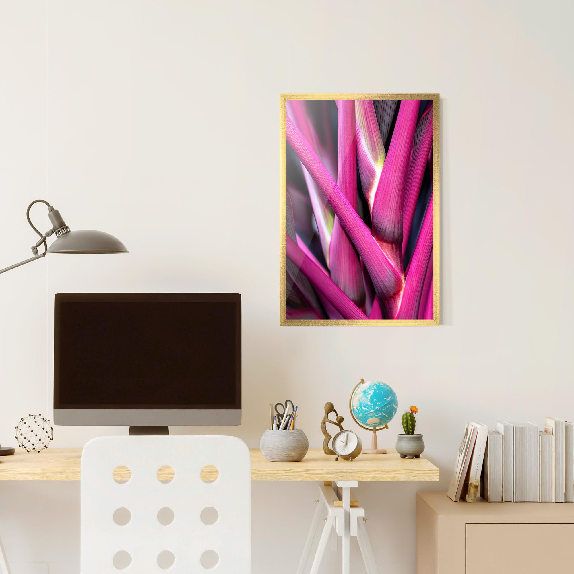 Plakat w Ramie Purple Exotic Plant mockup 6