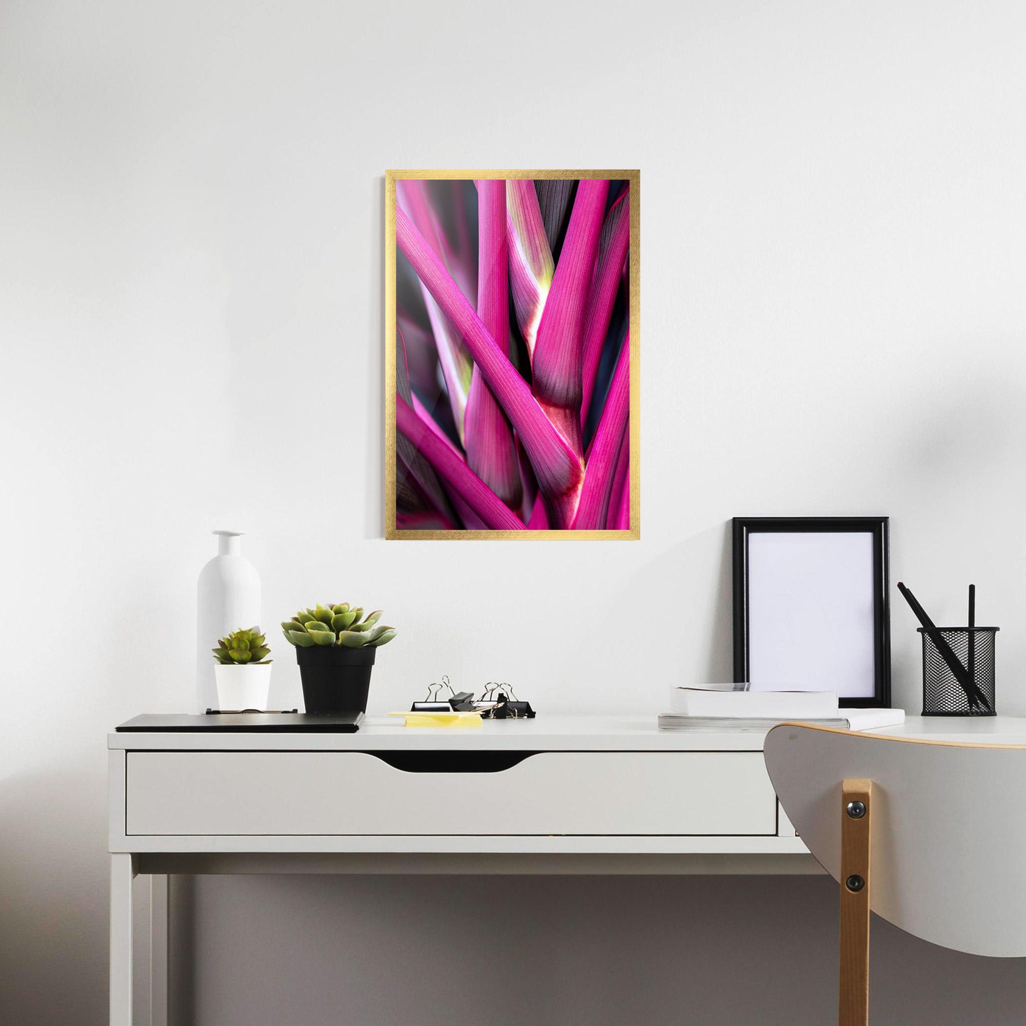 Plakat w Ramie Purple Exotic Plant mockup 7
