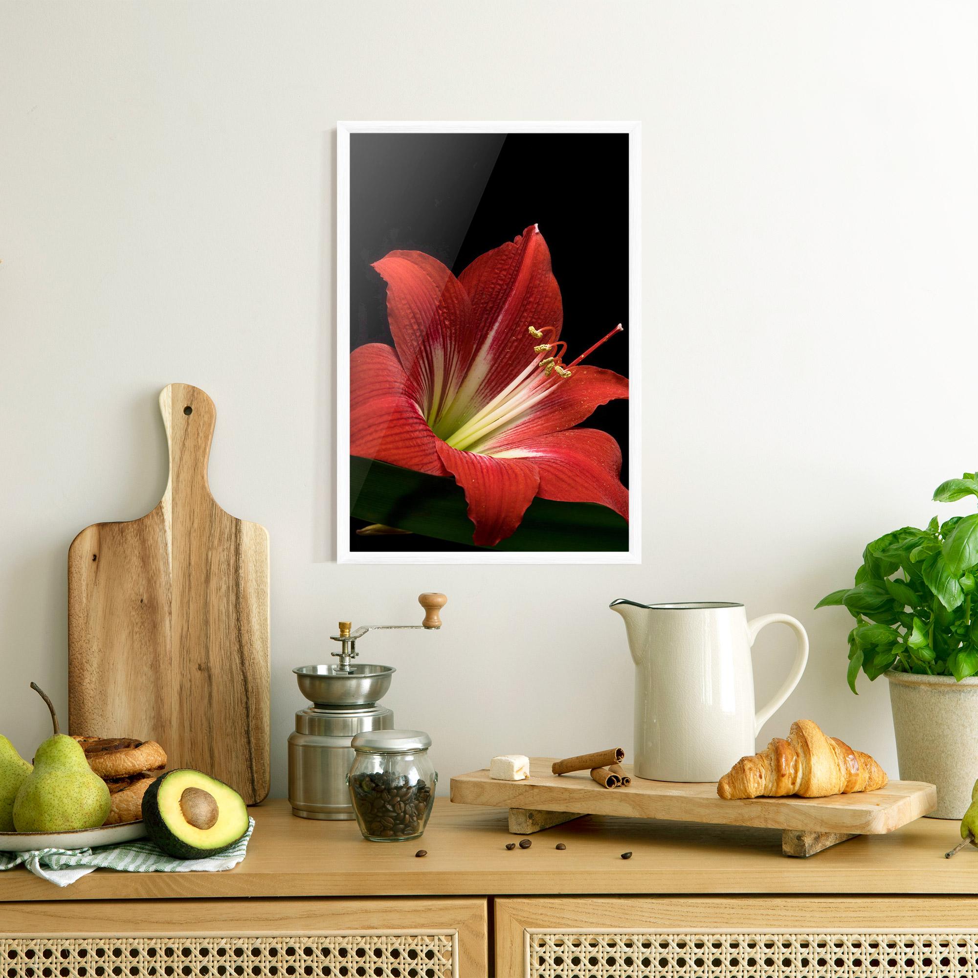 Plakat w Ramie Red Yellow Exotic mockup 8