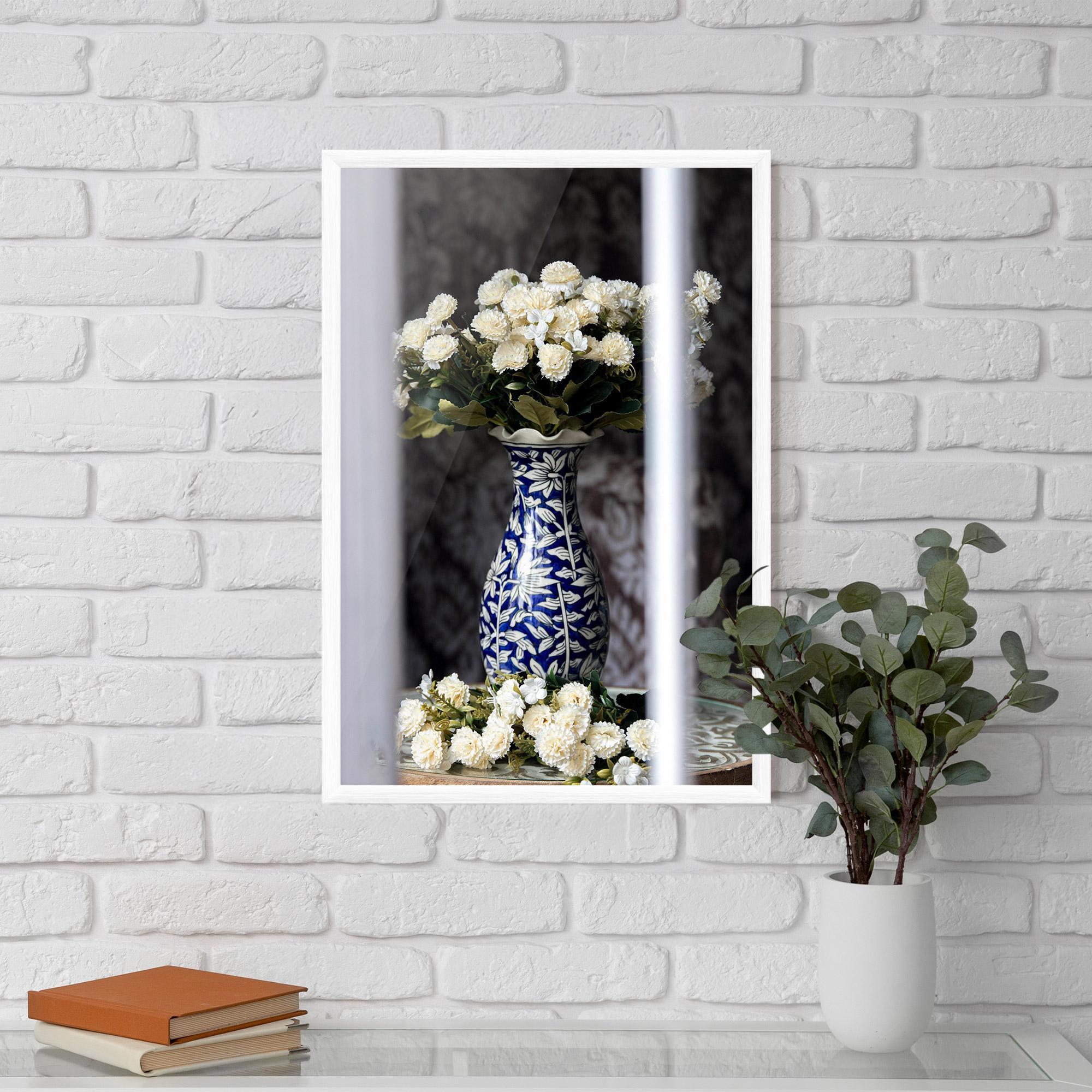 Plakat w Ramie Blue Patern Vase mockup 5