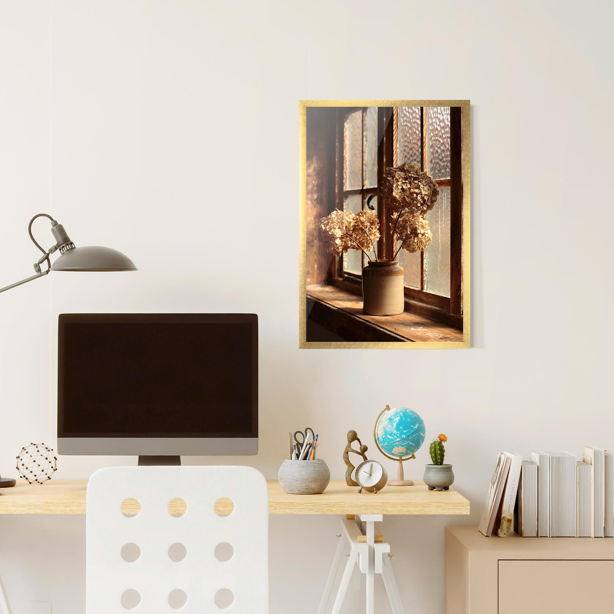 Plakat w Ramie Vintage Vase Flowers mockup 6