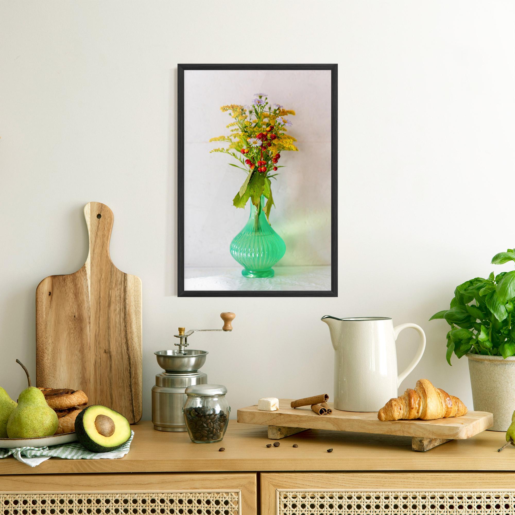 Plakat w Ramie Green Pretty Vase mockup 8