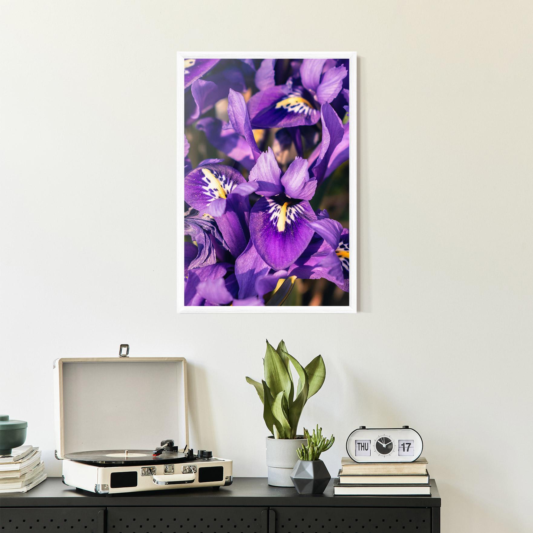 Plakat w Ramie Small Purple Iris mockup 2