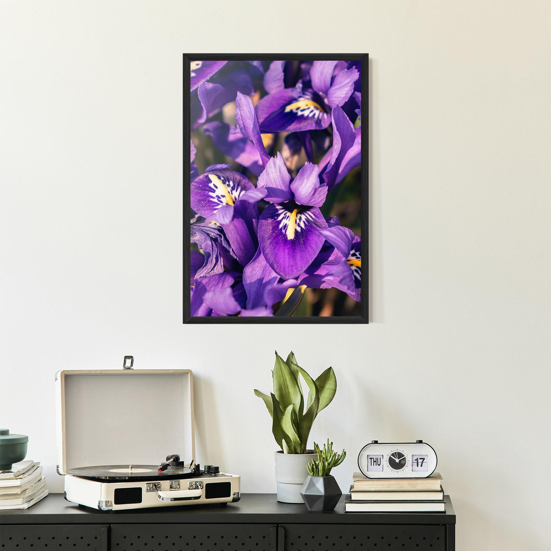 Plakat w Ramie Small Purple Iris mockup 2