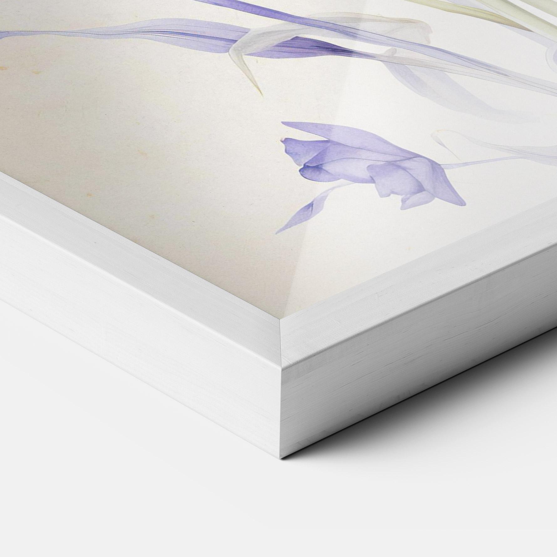 Plakat w Ramie Purple Iris On Cream mockup 3