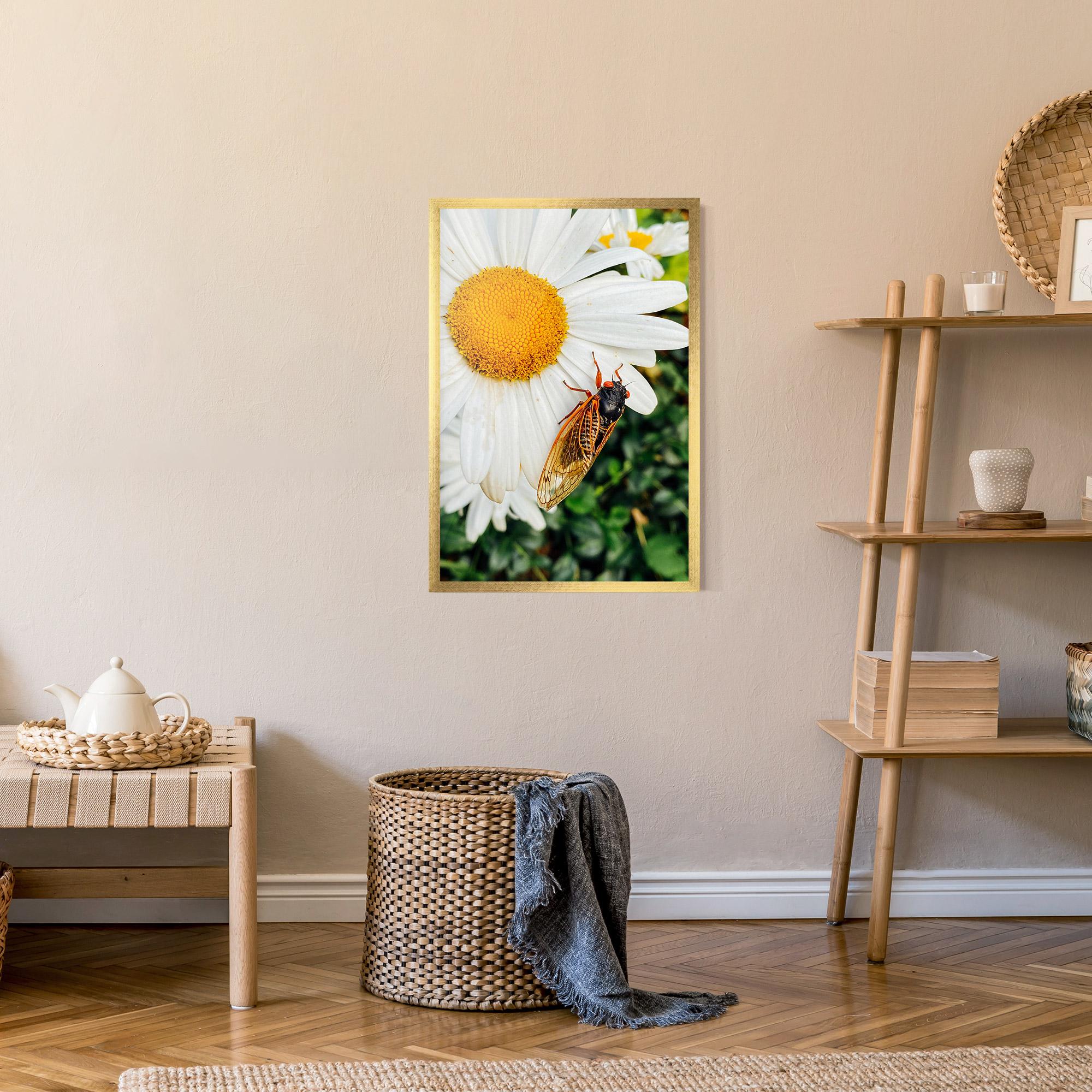 Plakat w Ramie Bug On The Daisy mockup 9