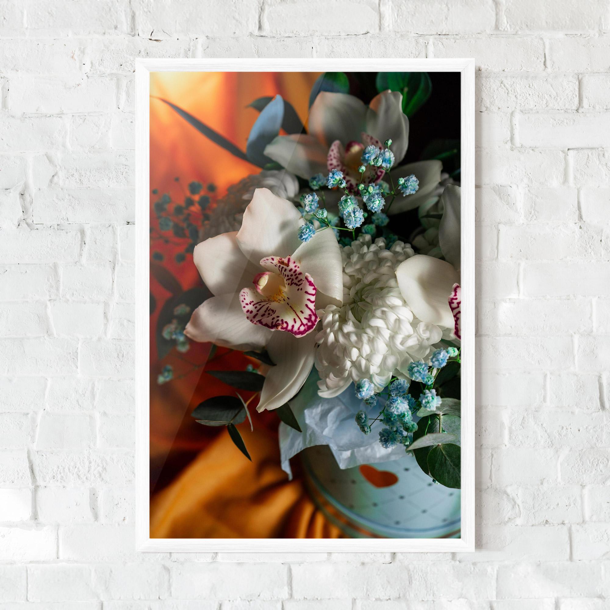 Plakat w Ramie Orchid In Vase mockup 0