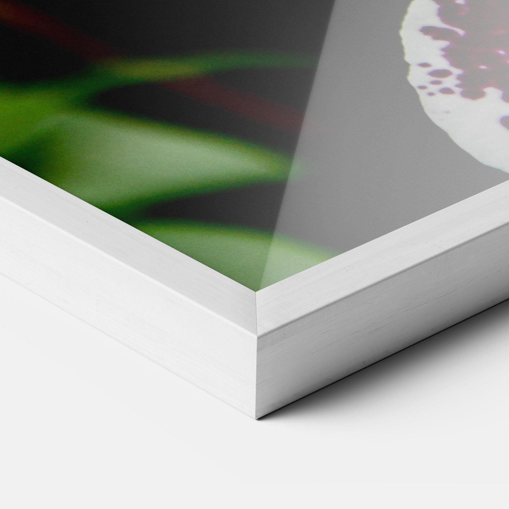 Plakat w Ramie Dark Purple Orchids mockup 3