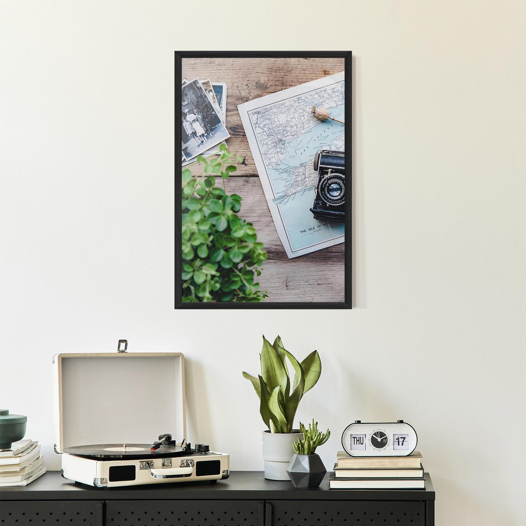 Plakat w Ramie Camera Map mockup 2