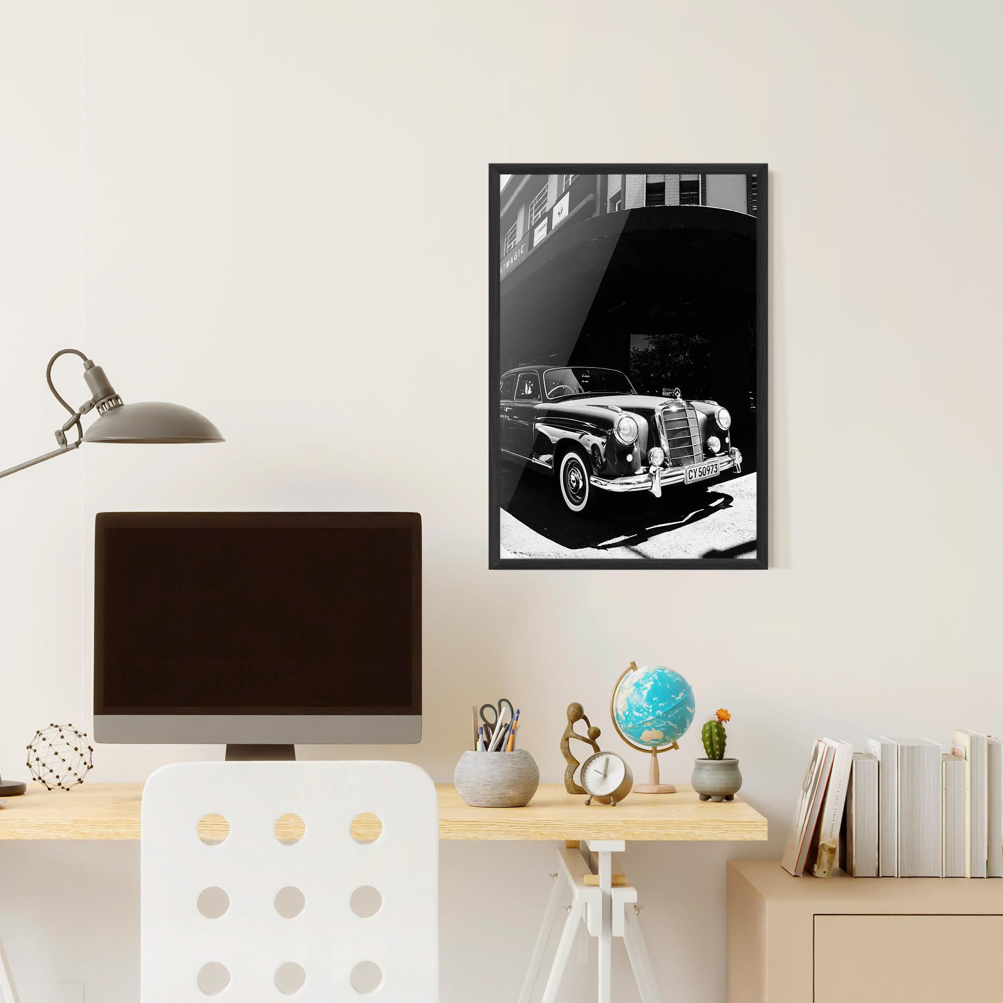 Plakat w Ramie Old Black Car mockup 6