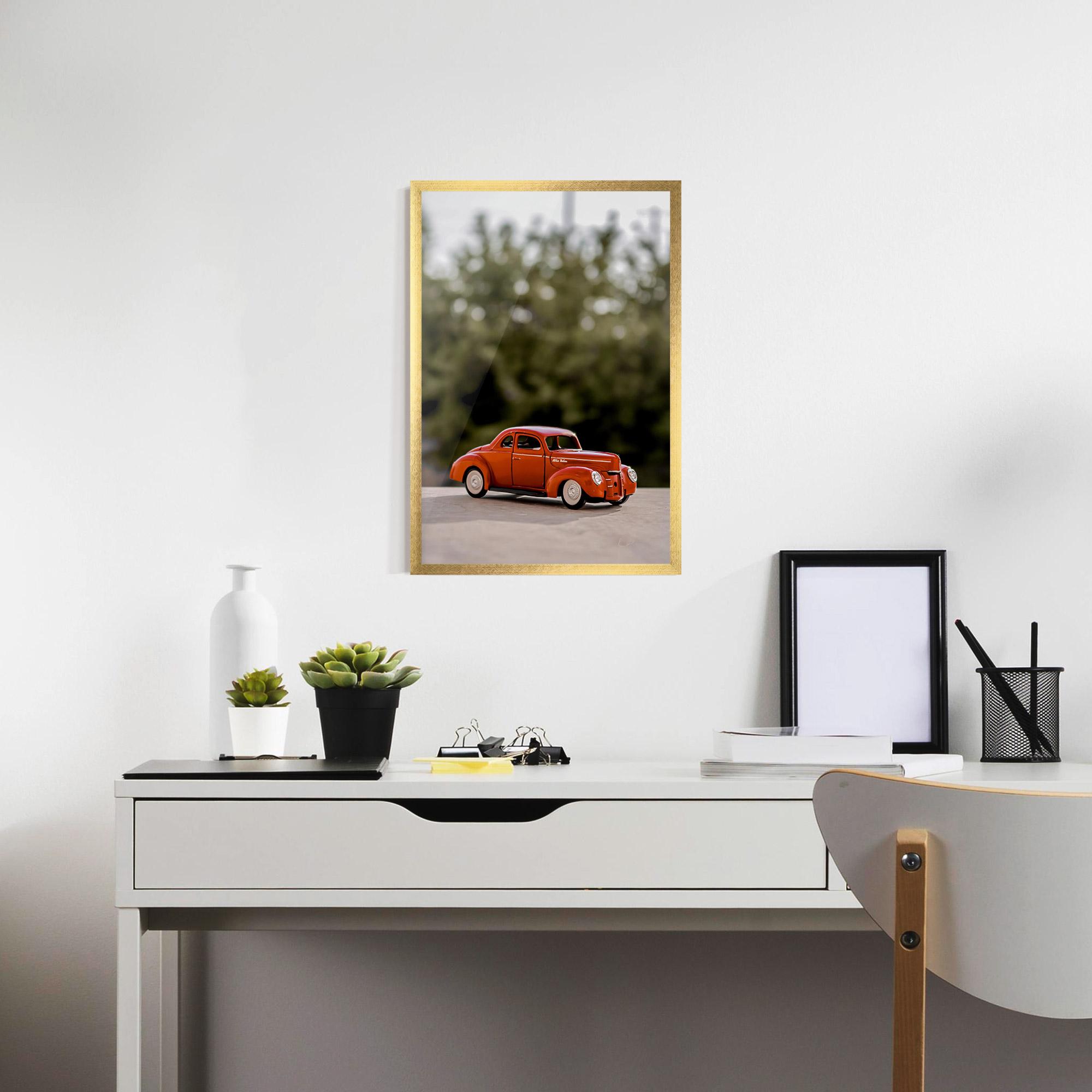 Plakat w Ramie Vintage Orange Toy mockup 7