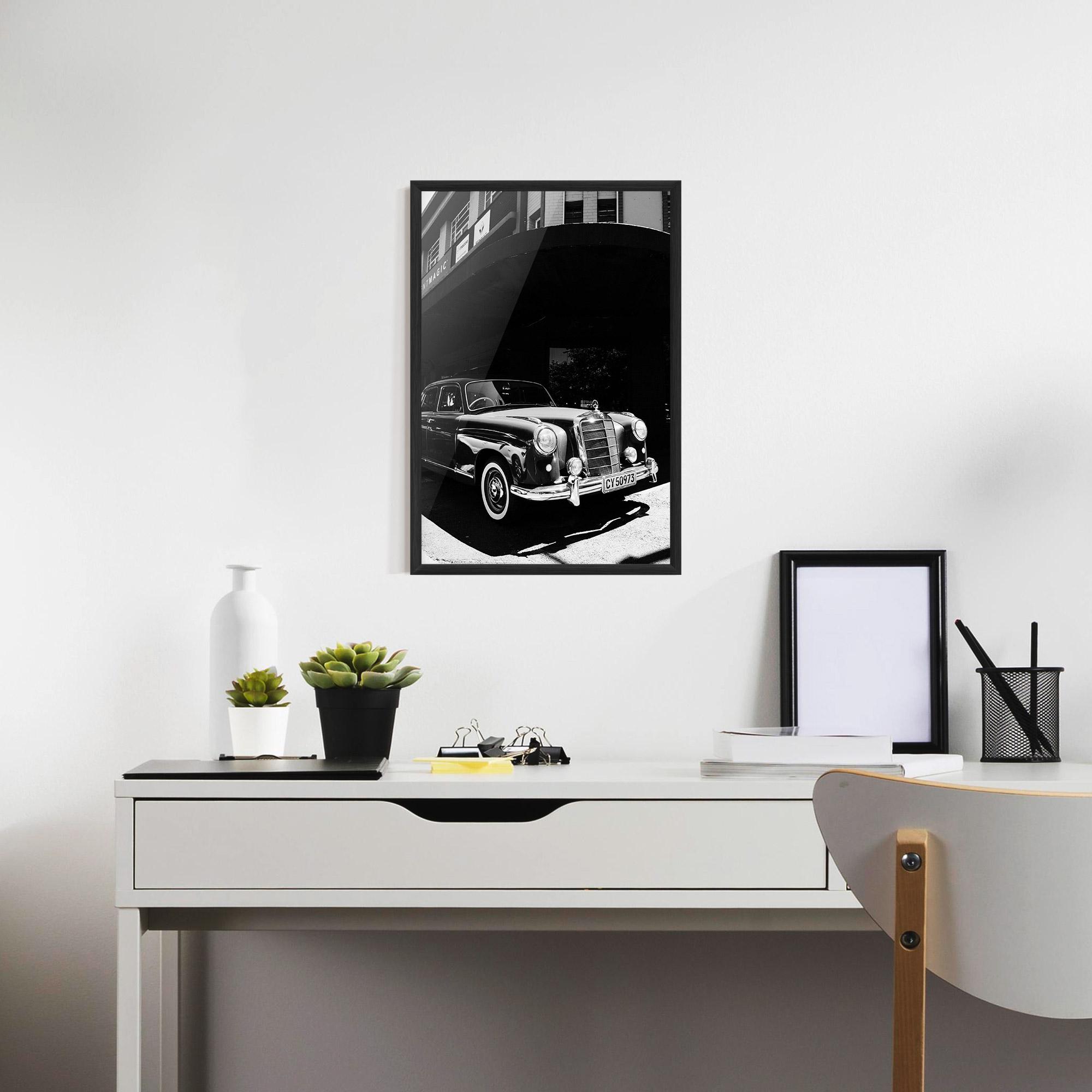 Plakat w Ramie Old Black Car mockup 7