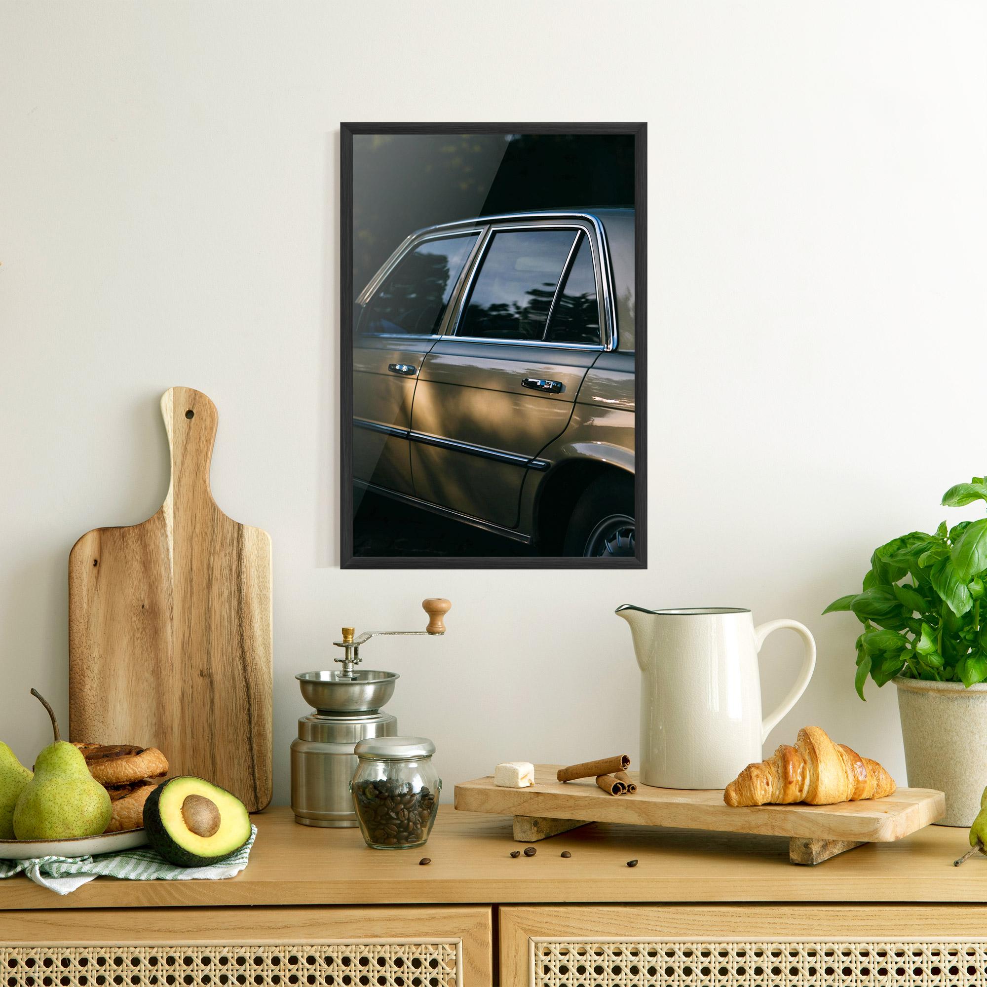 Plakat w Ramie Cream Old Car mockup 8