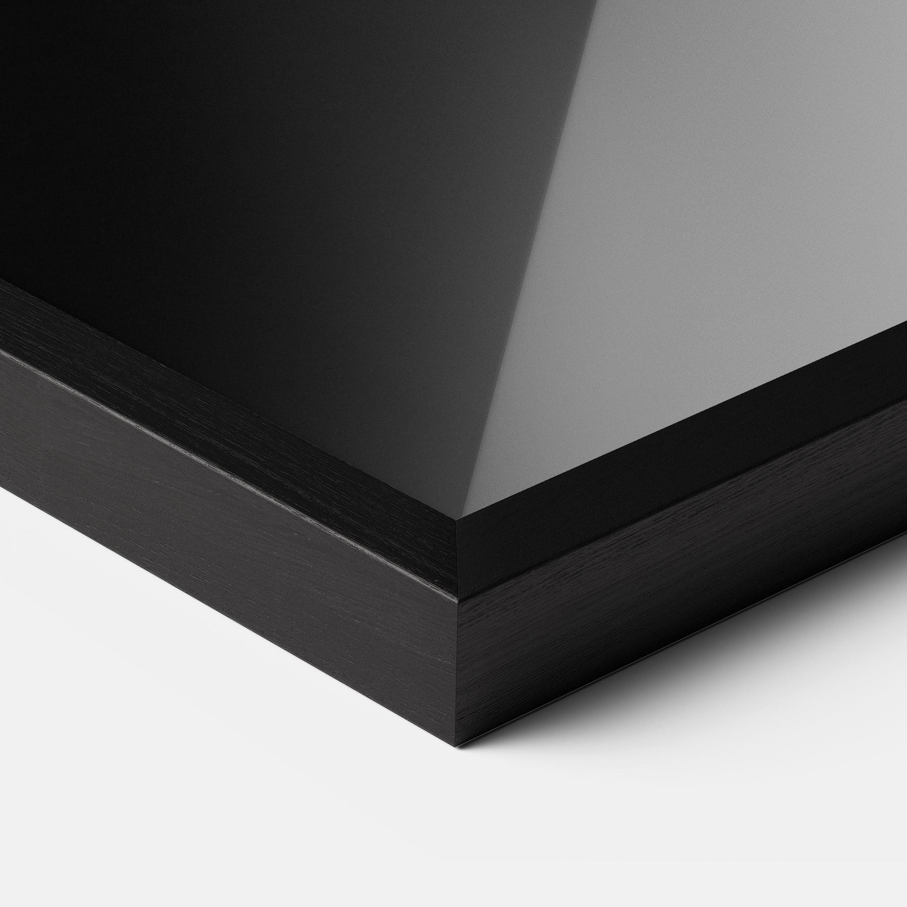 Plakat w Ramie Black Grey Cat mockup 3