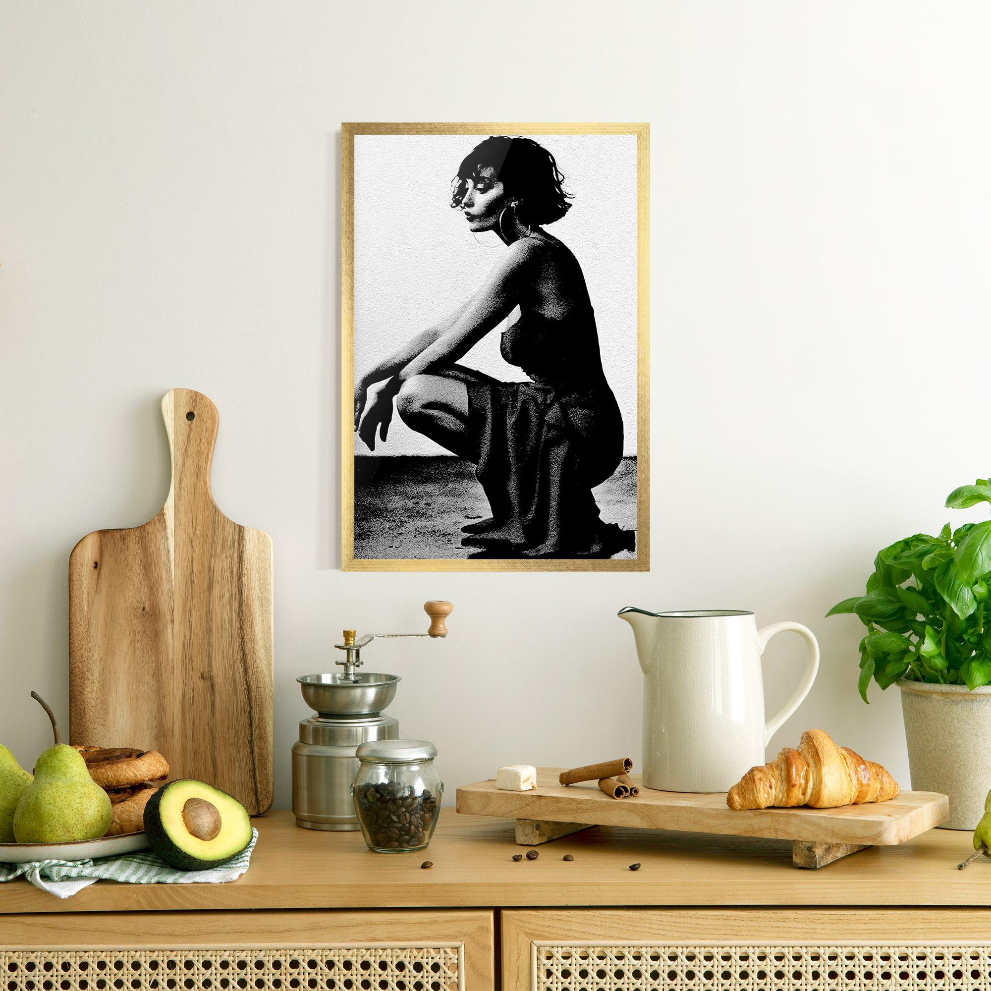 Plakat w Ramie Grey Long Dress mockup 8