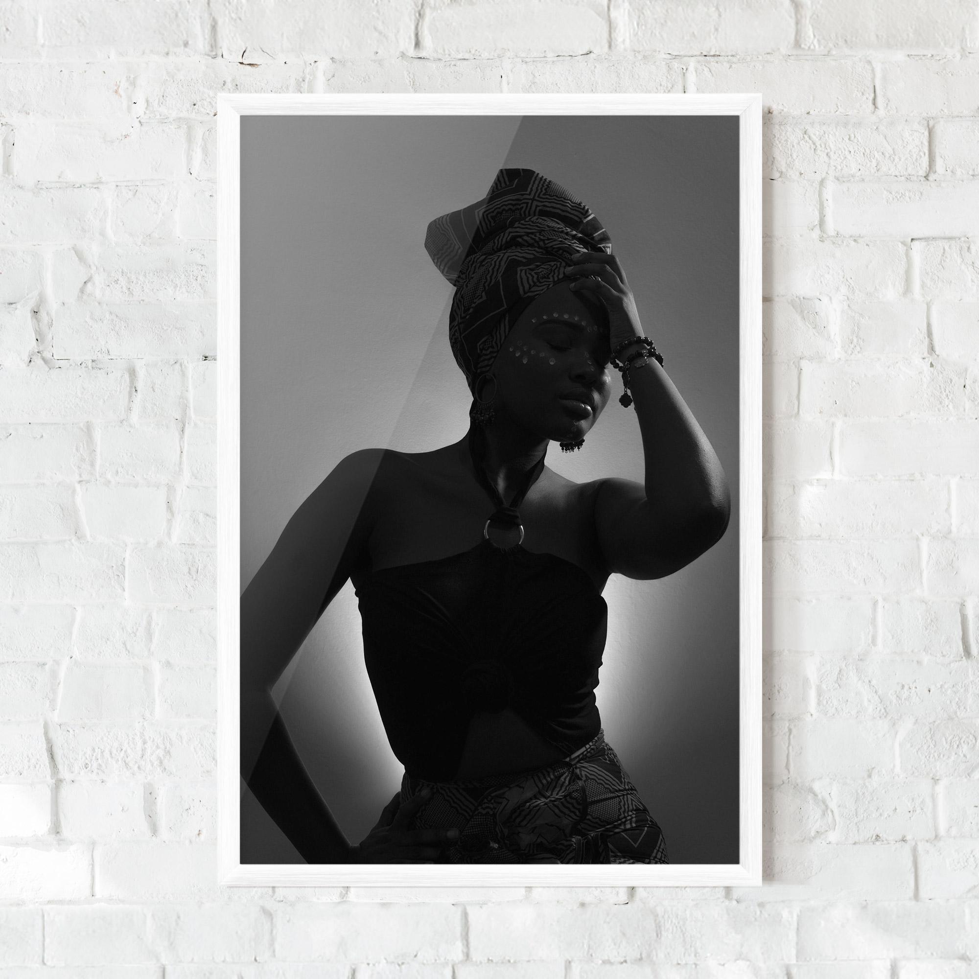 Plakat w Ramie African Woman Shadow mockup 0